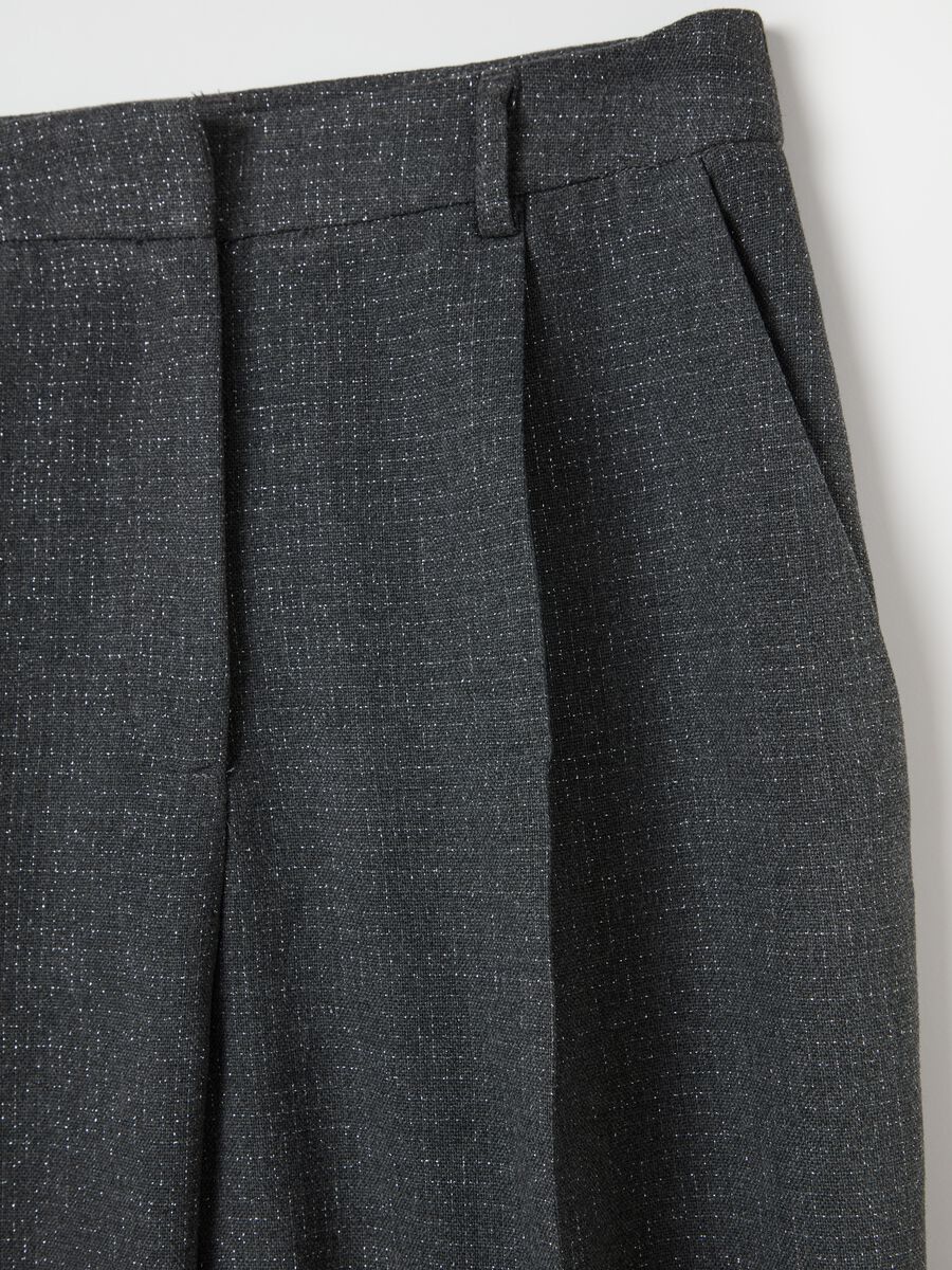 Pantalone relaxed fit in lurex con pinces_1