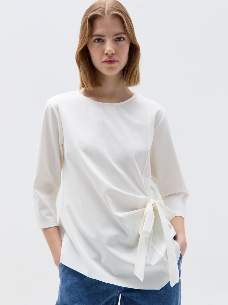 Asymmetric blouse with side bow_0