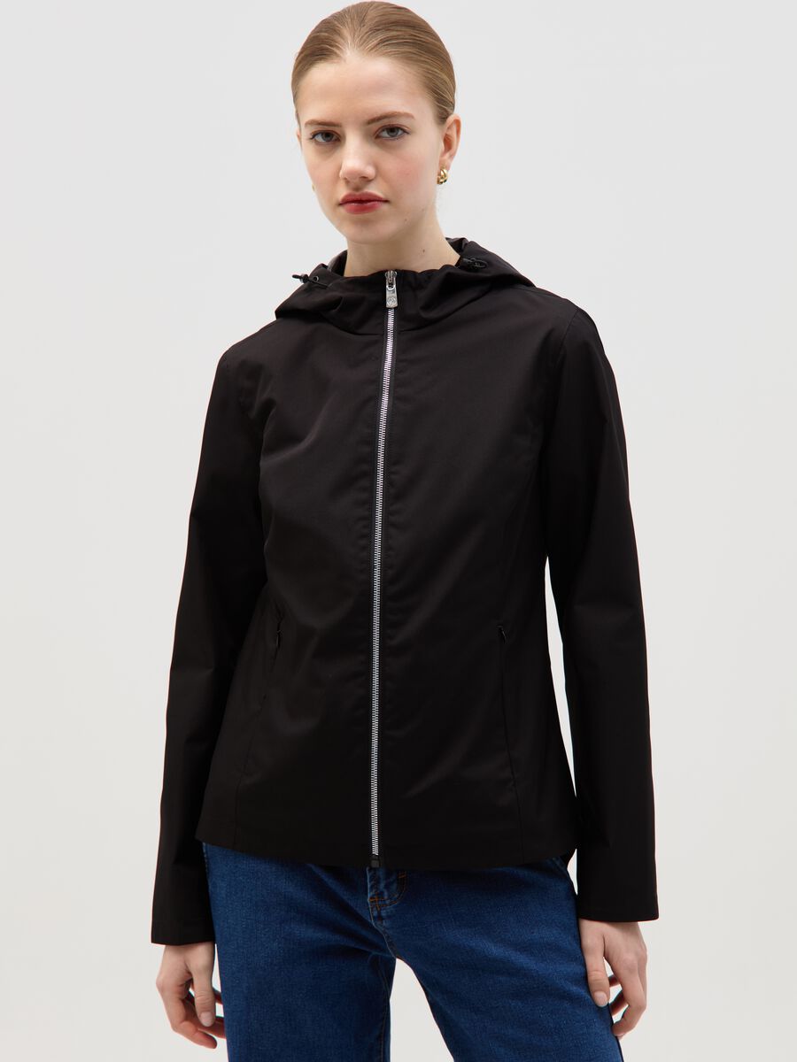 Short jacket with zip and hood_0