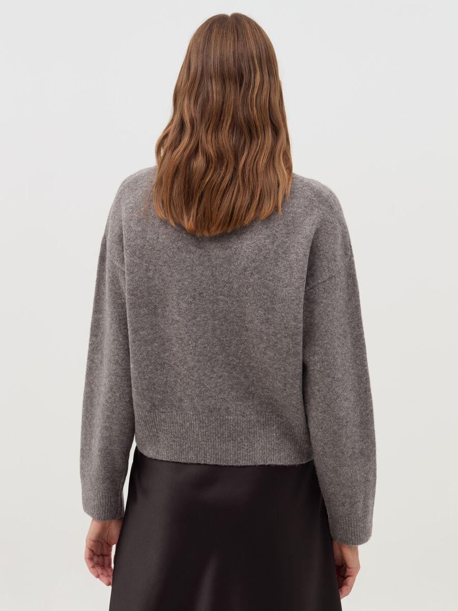 Mélange pullover with mock neck_2