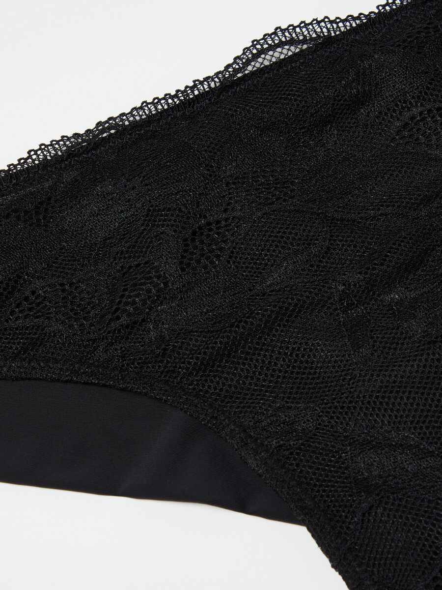 Microfibre Brazilian-cut briefs with lace on the front_5