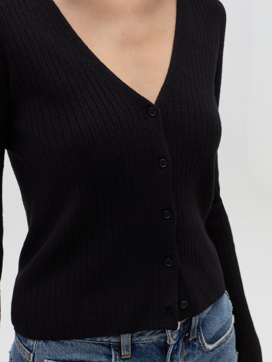 Flat-rib cardigan with V neck_3