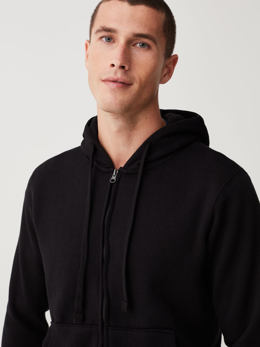 Hooded sweatshirt with zip closure_1