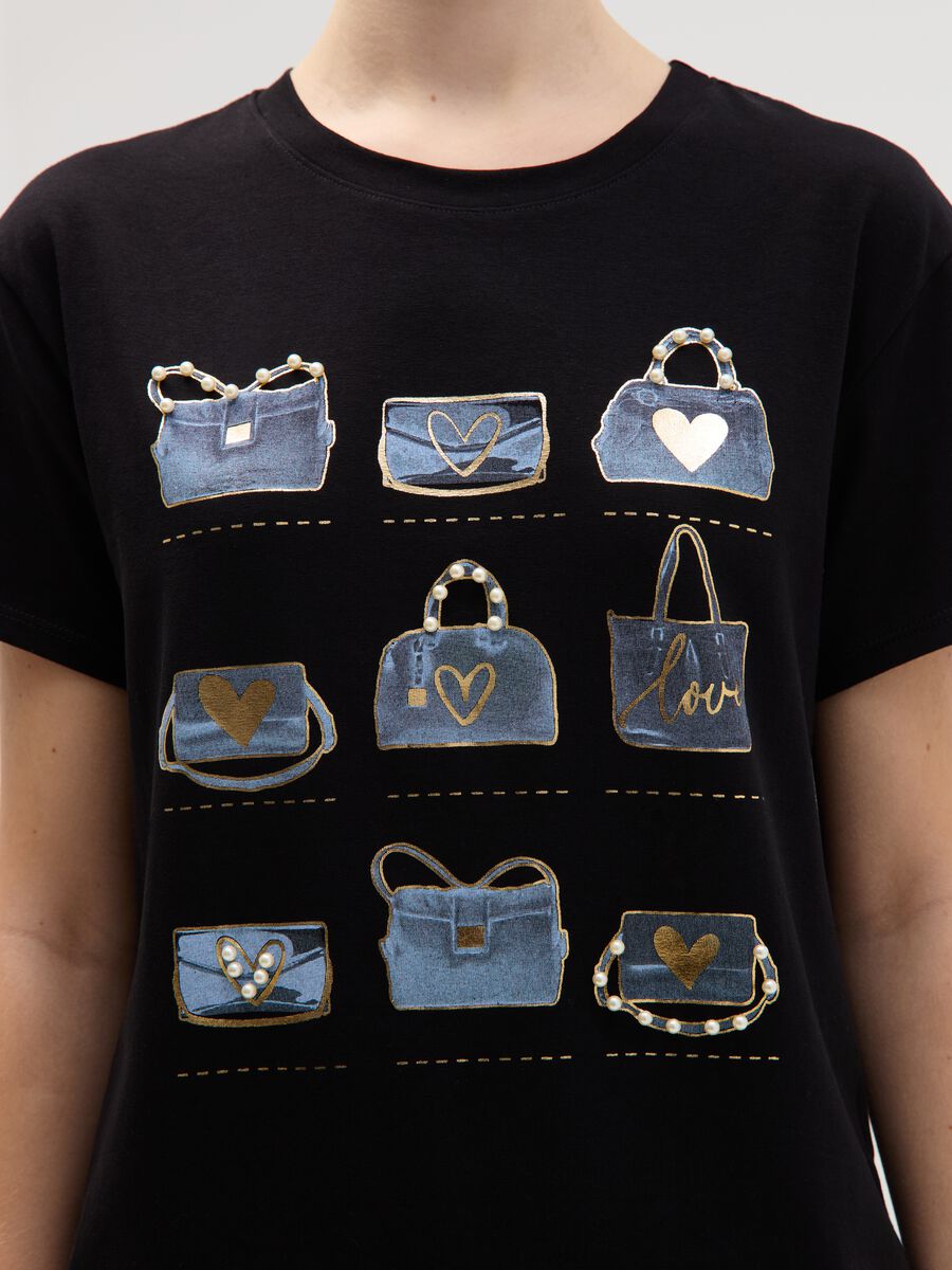 T-shirt with handbags print with beads_1