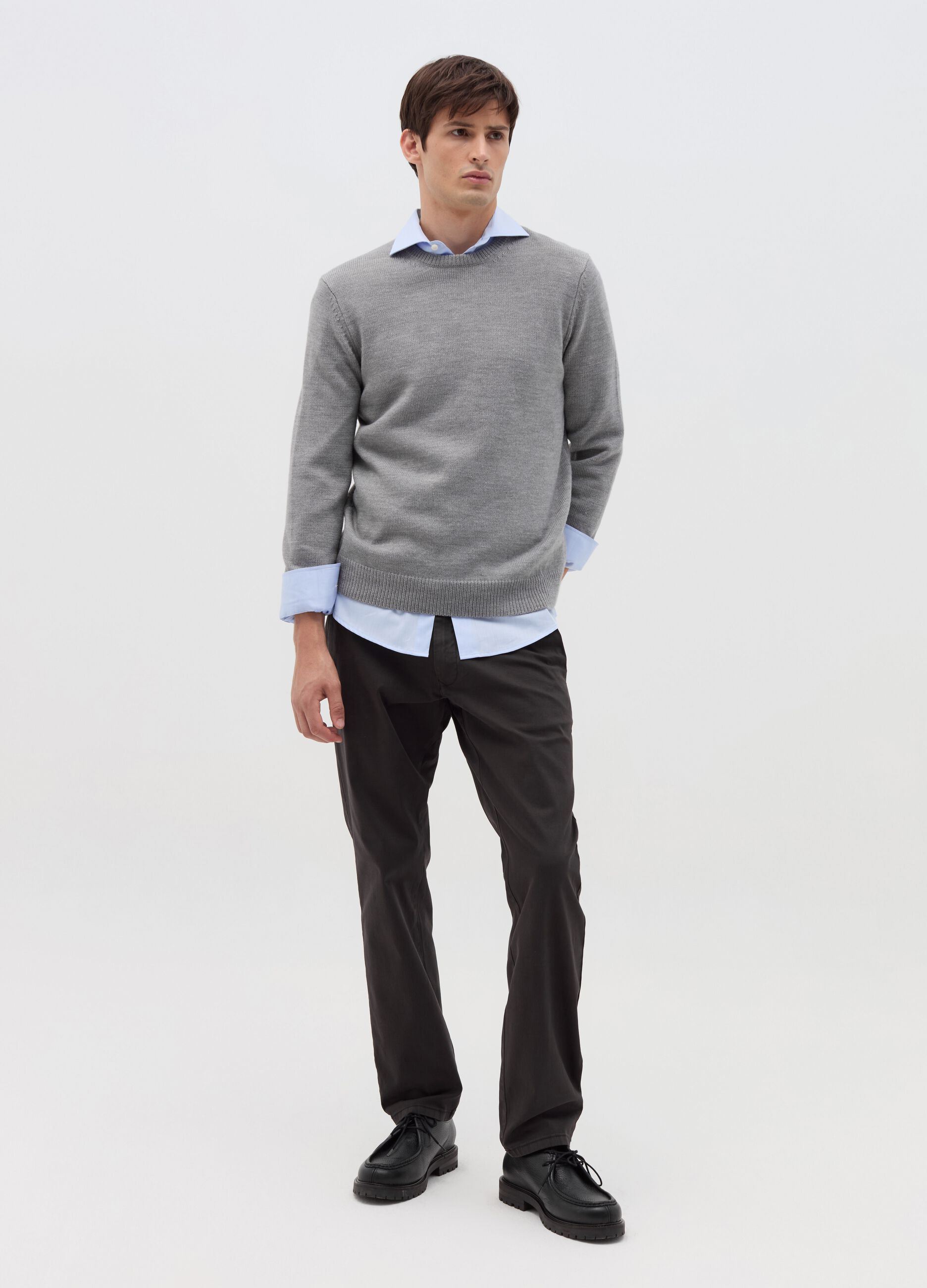 Pantalone chino regular fit in cotone stretch