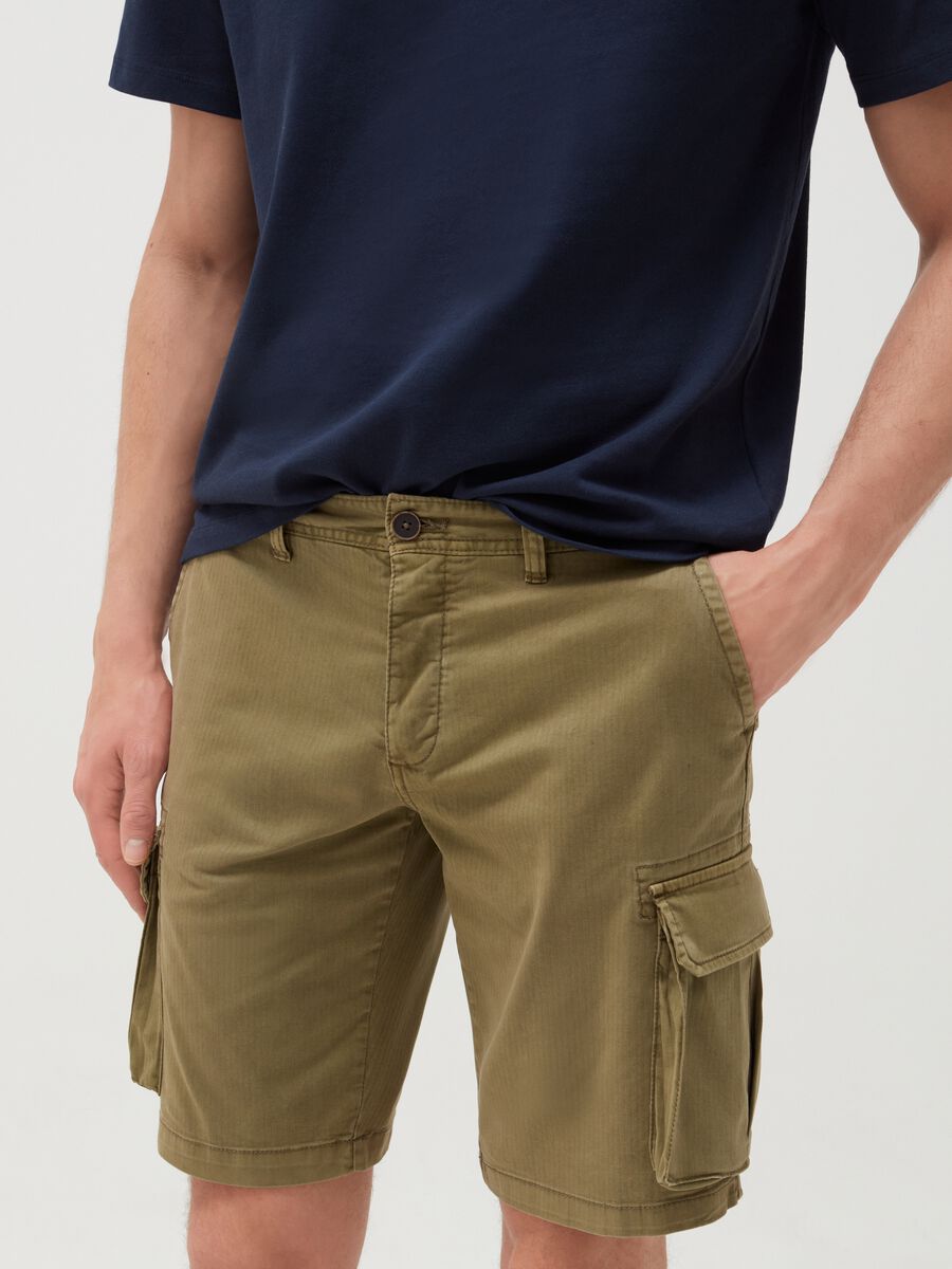 Stretch cotton cargo Bermuda shorts_1