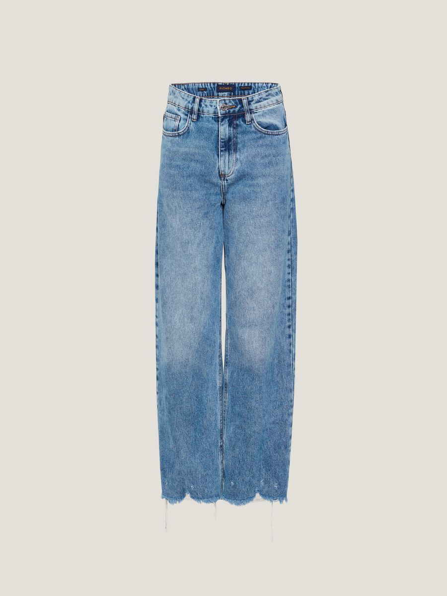 Straight-fit jeans with ripped hems_4