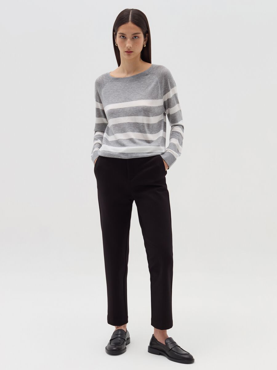 Striped top with raglan sleeves_0