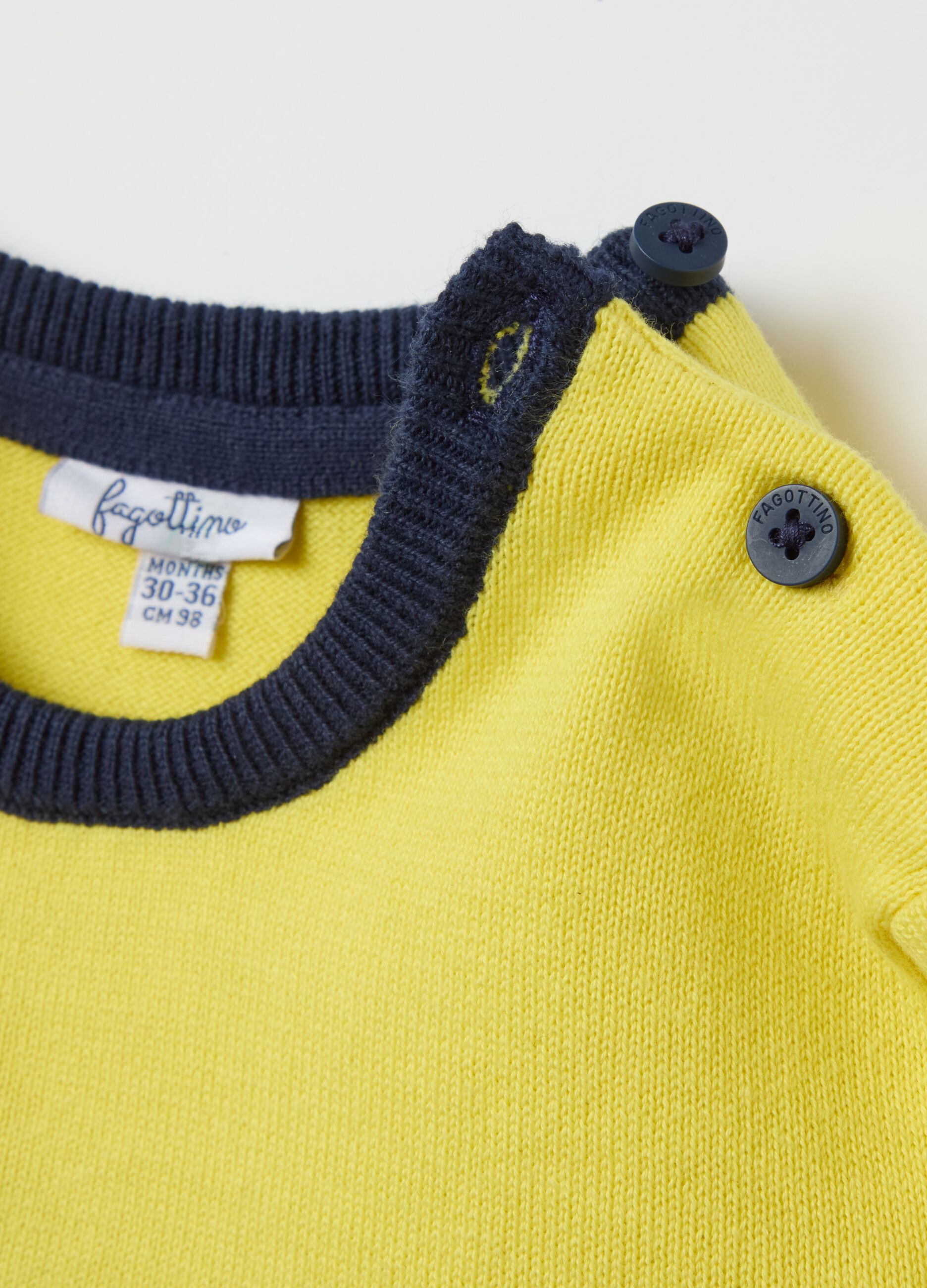 Pullover in maglia con fantasia a righe