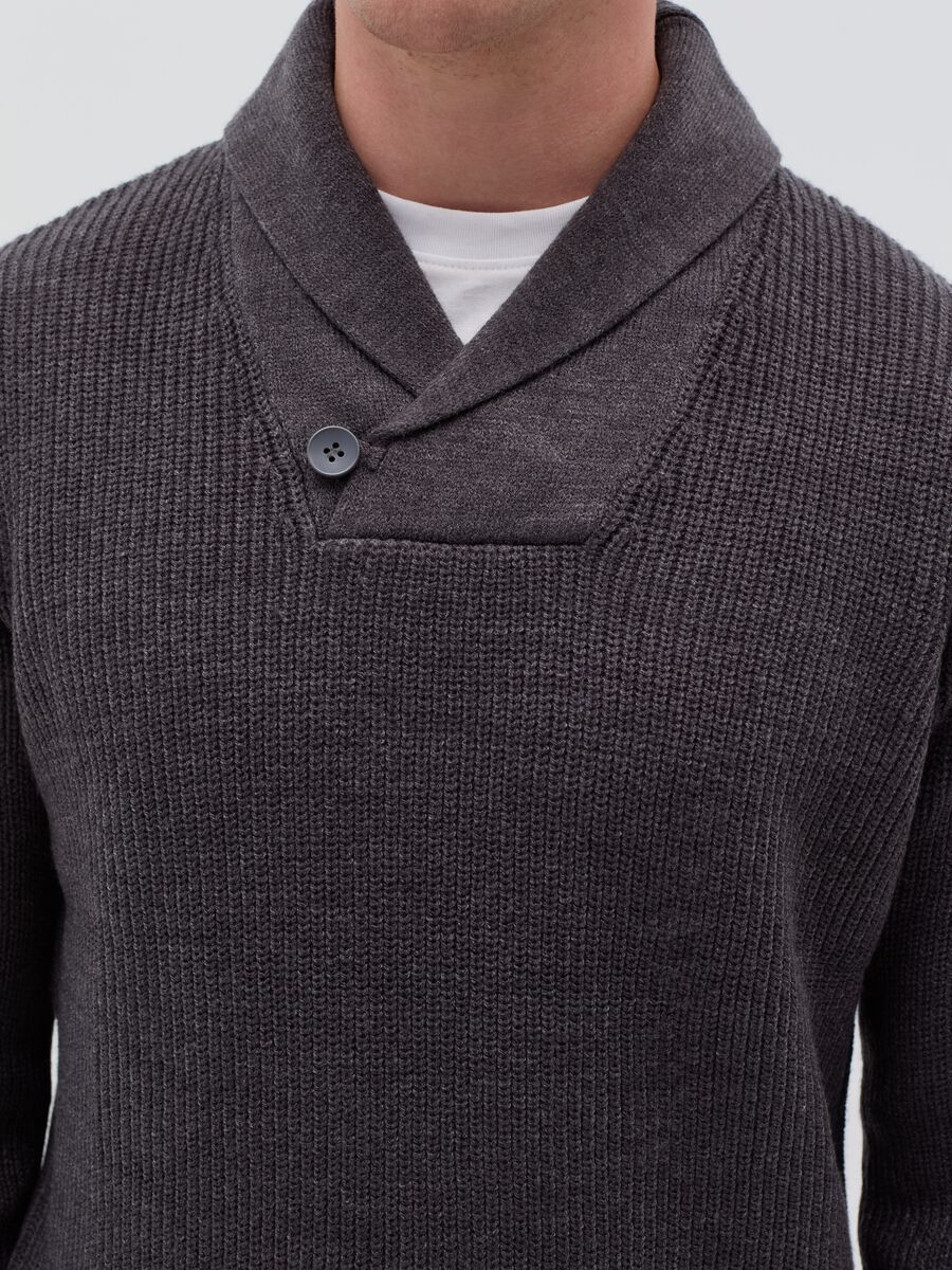 Pullover with shawl neck_3