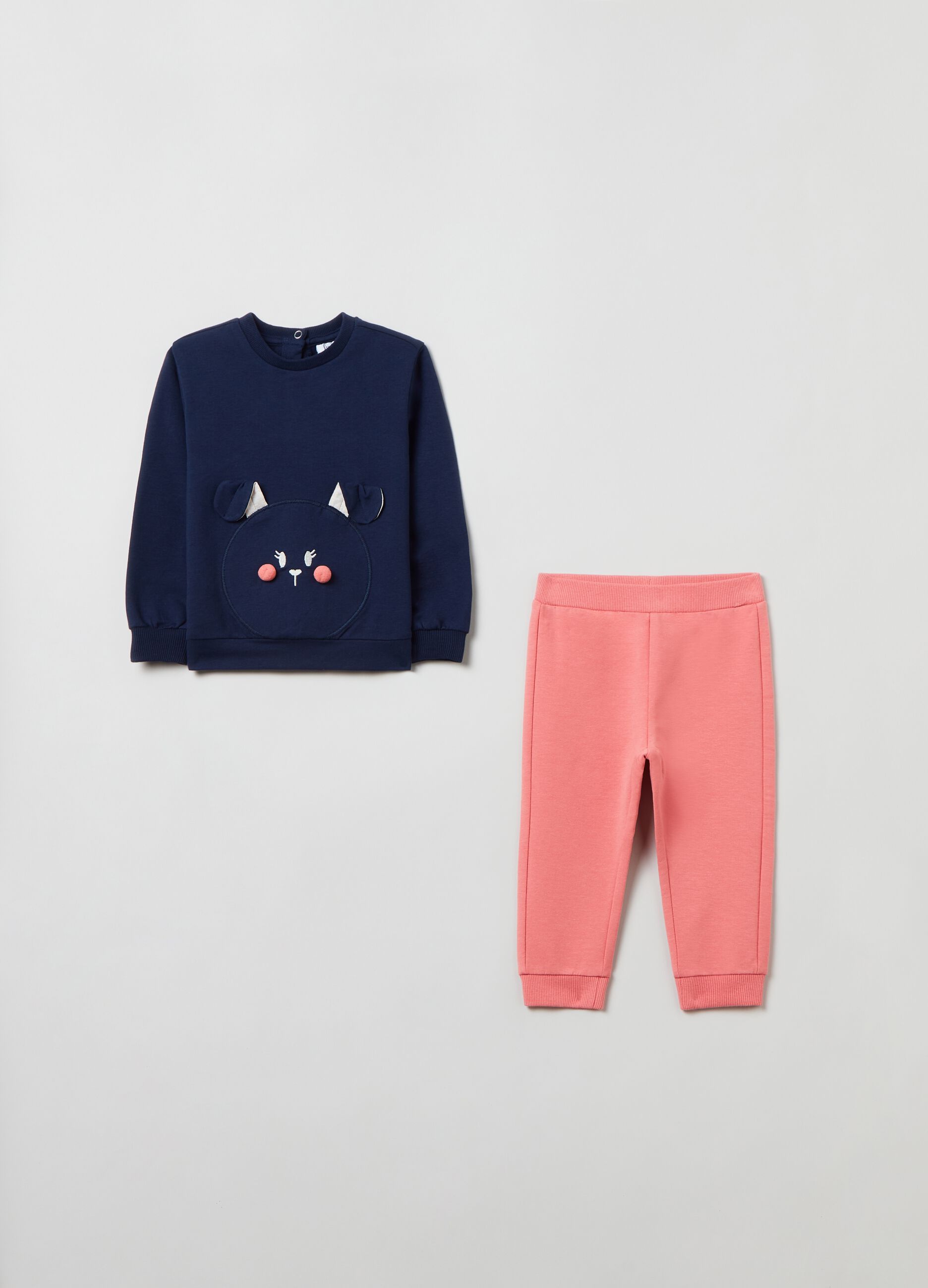 Plush jogging set with rabbit patch