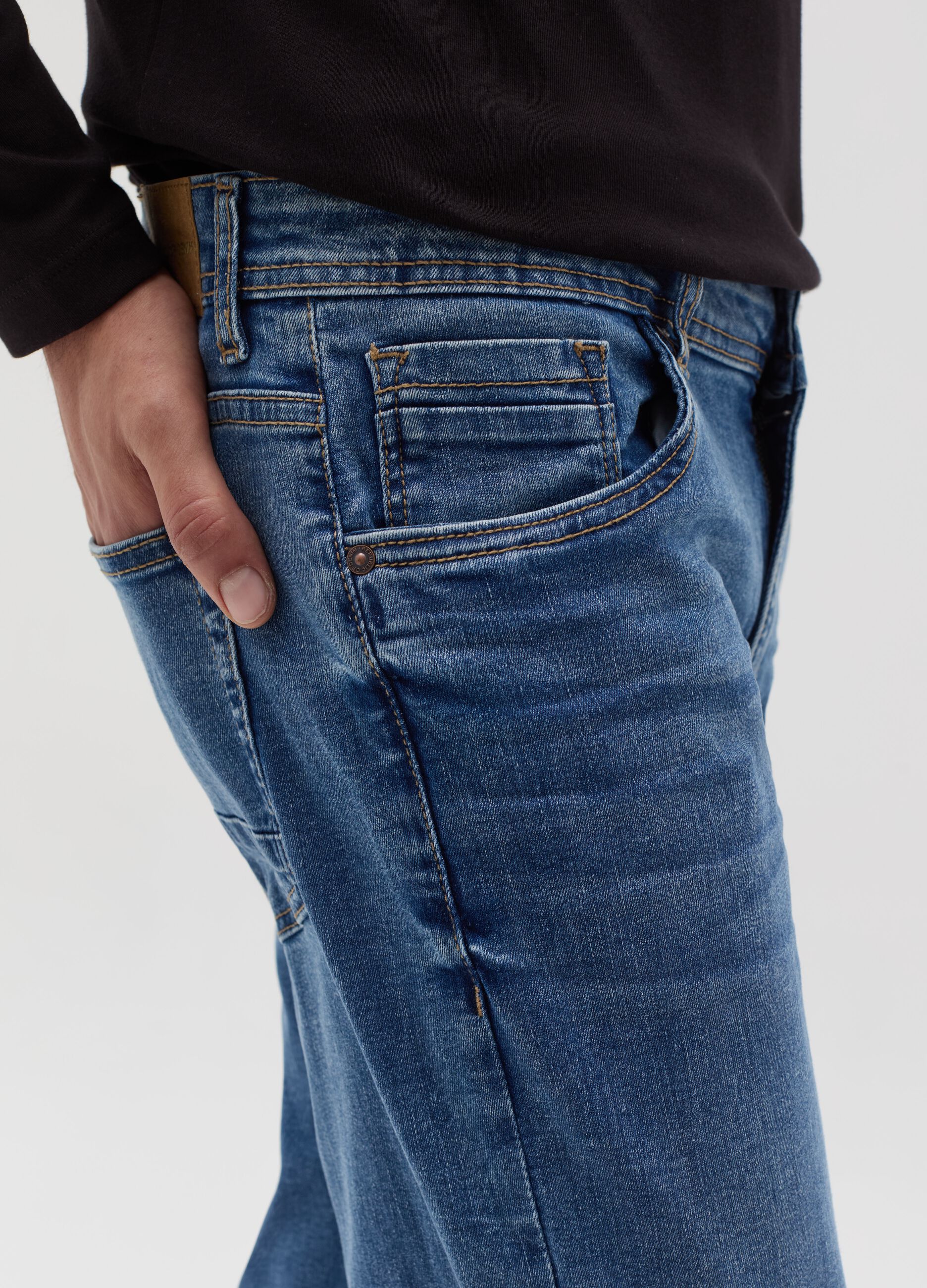 Faded, skinny-fit stretch jeans