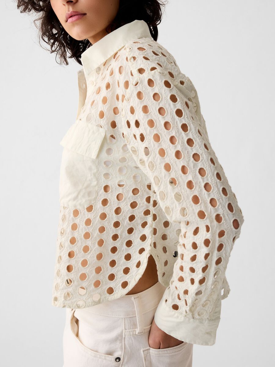 Cropped shirt with openwork details_2