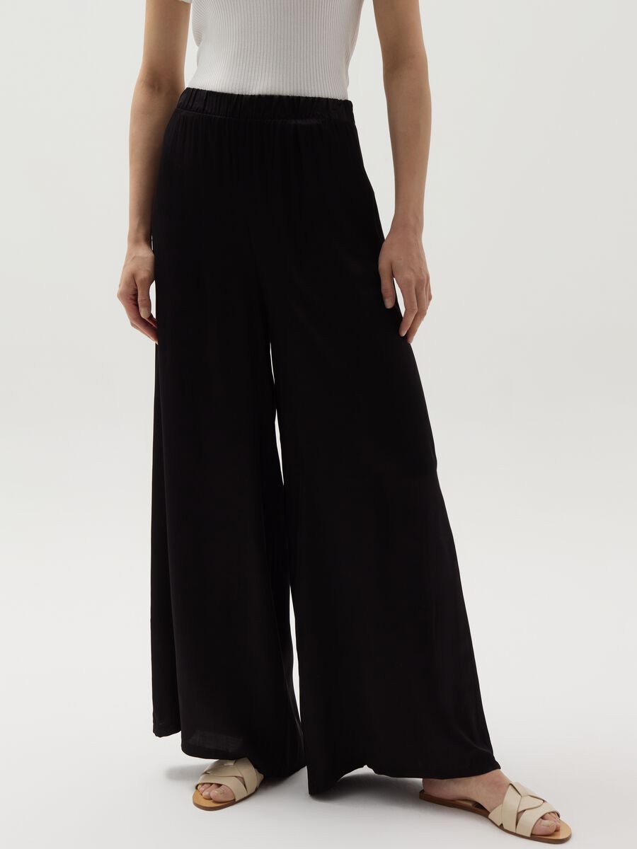 Palazzo trousers in satin_1