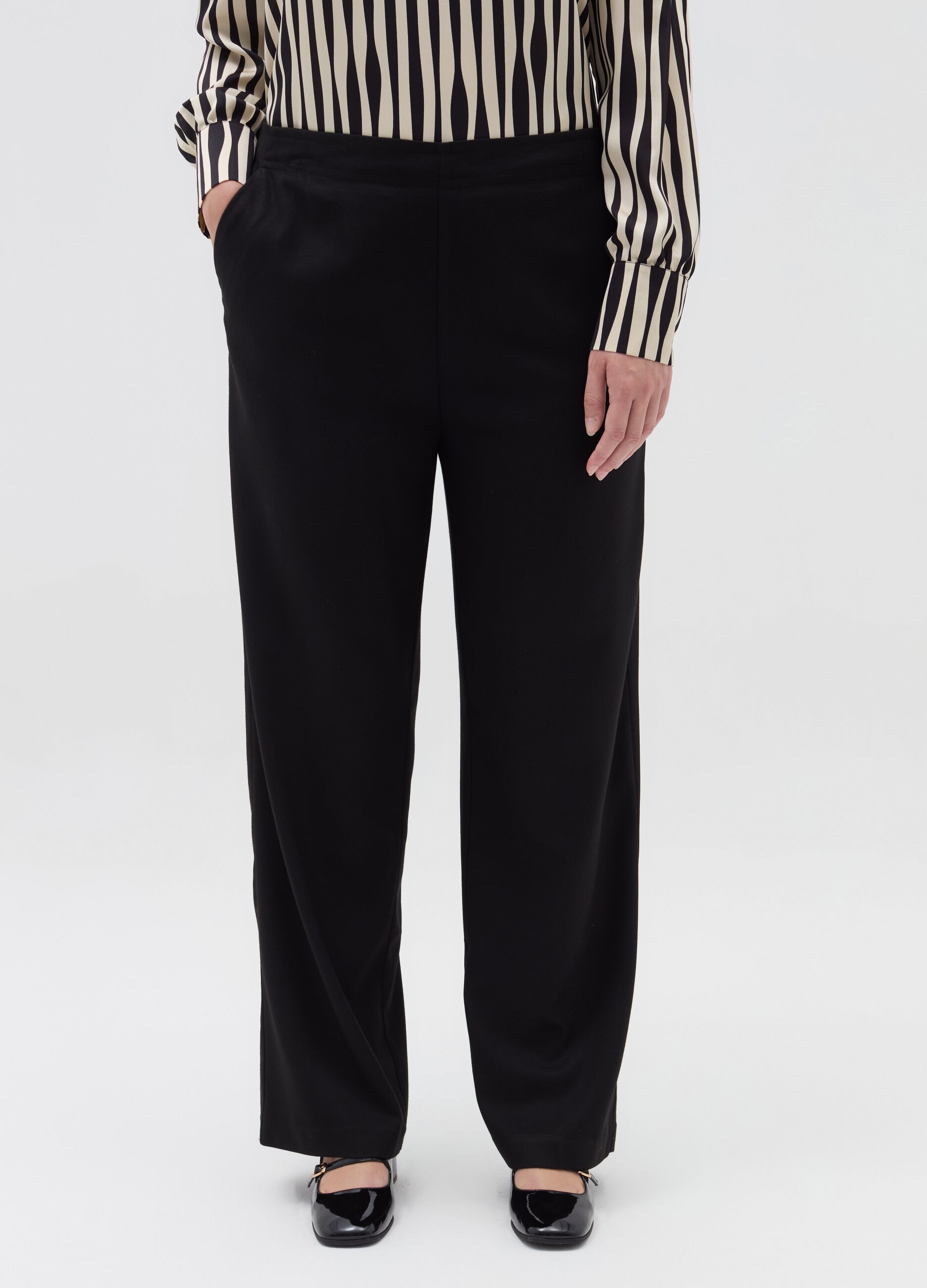 Curvy straight-fit trousers