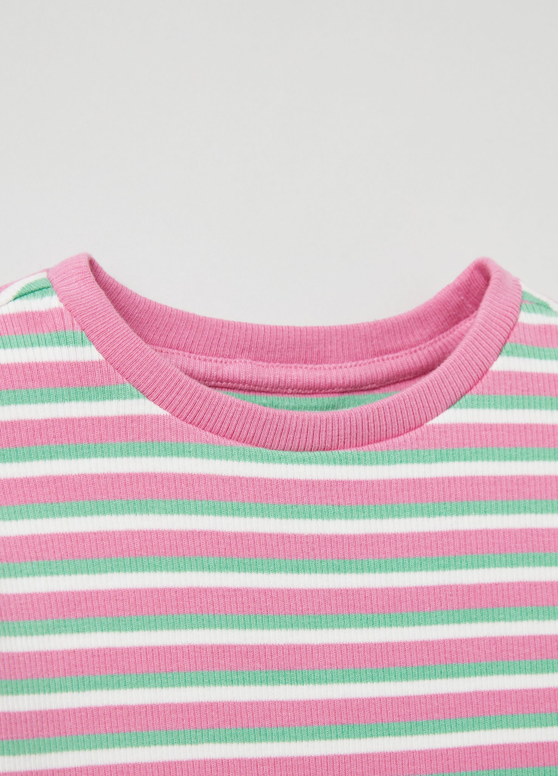 Long-sleeved T-shirt with stripes