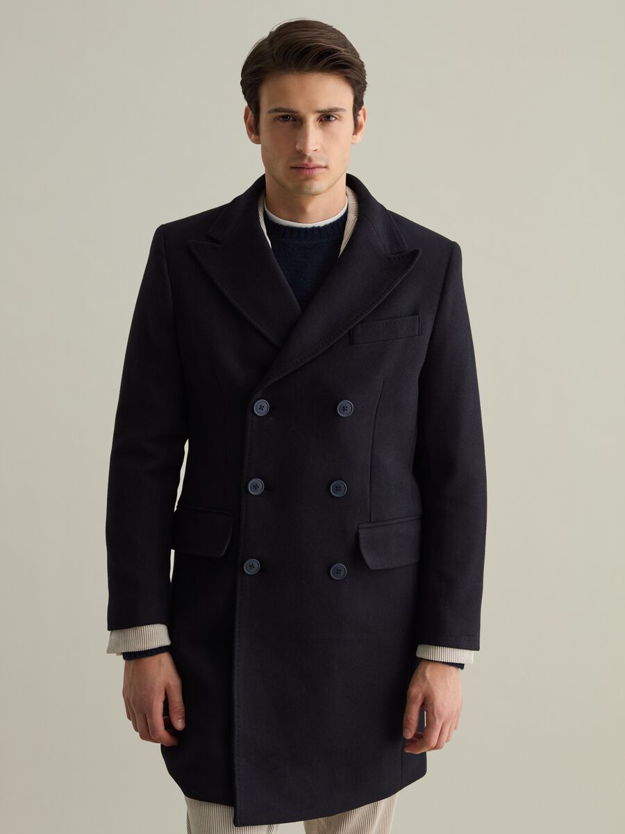 Contemporary long double-breasted coat_1