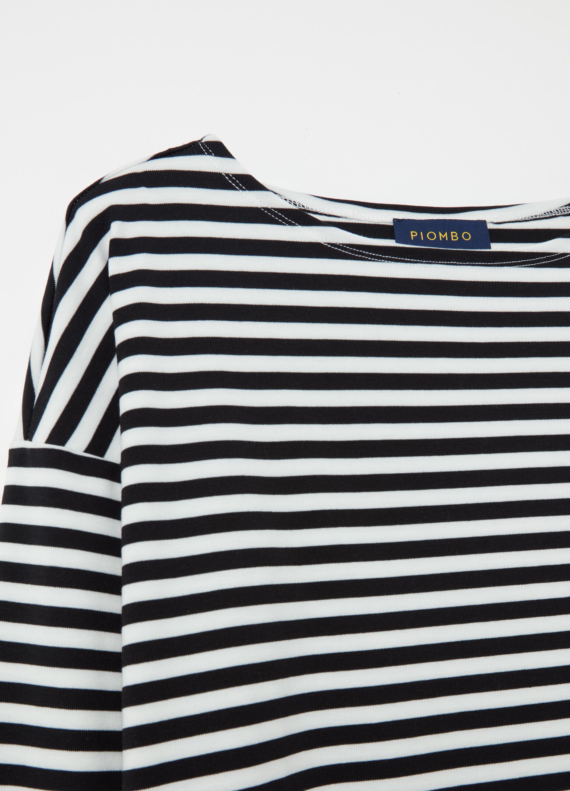 Long-sleeved striped T-shirt