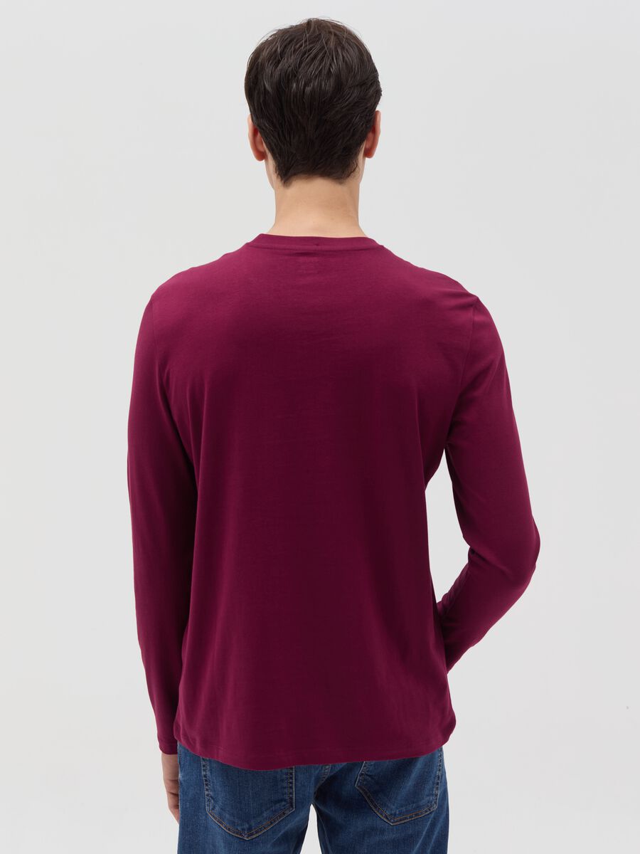 Long-sleeved T-shirt with round neck_2