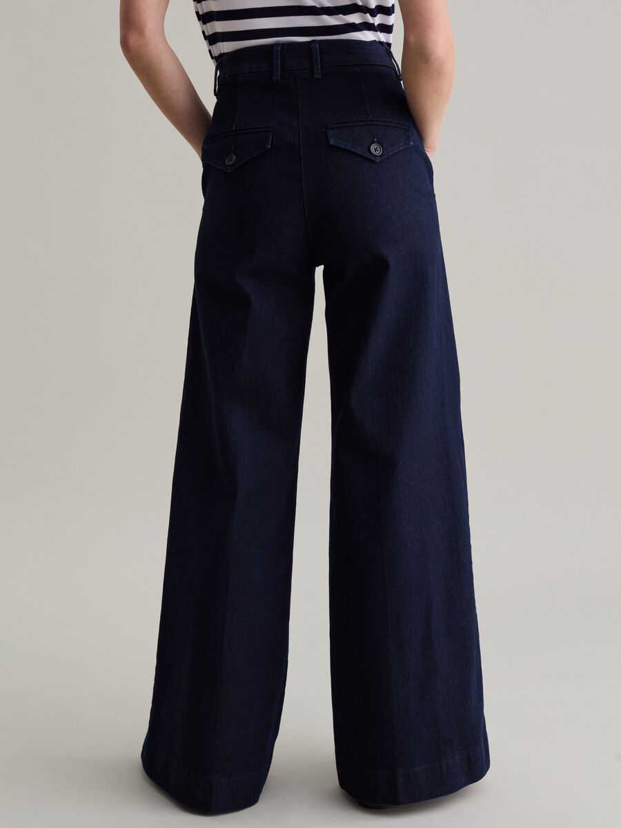 Relaxed-fit jeans with high waist_2