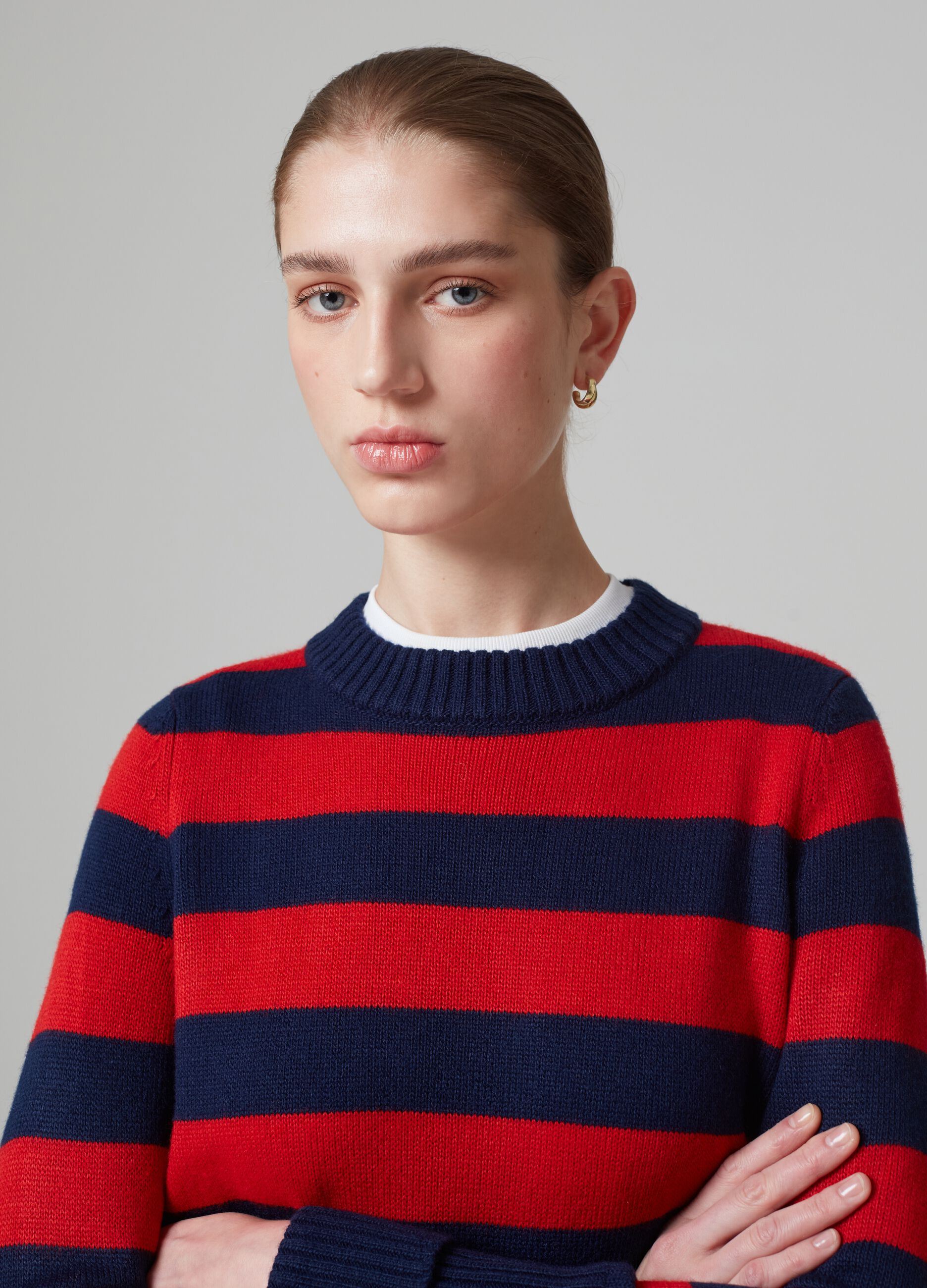 Striped pullover with round neck