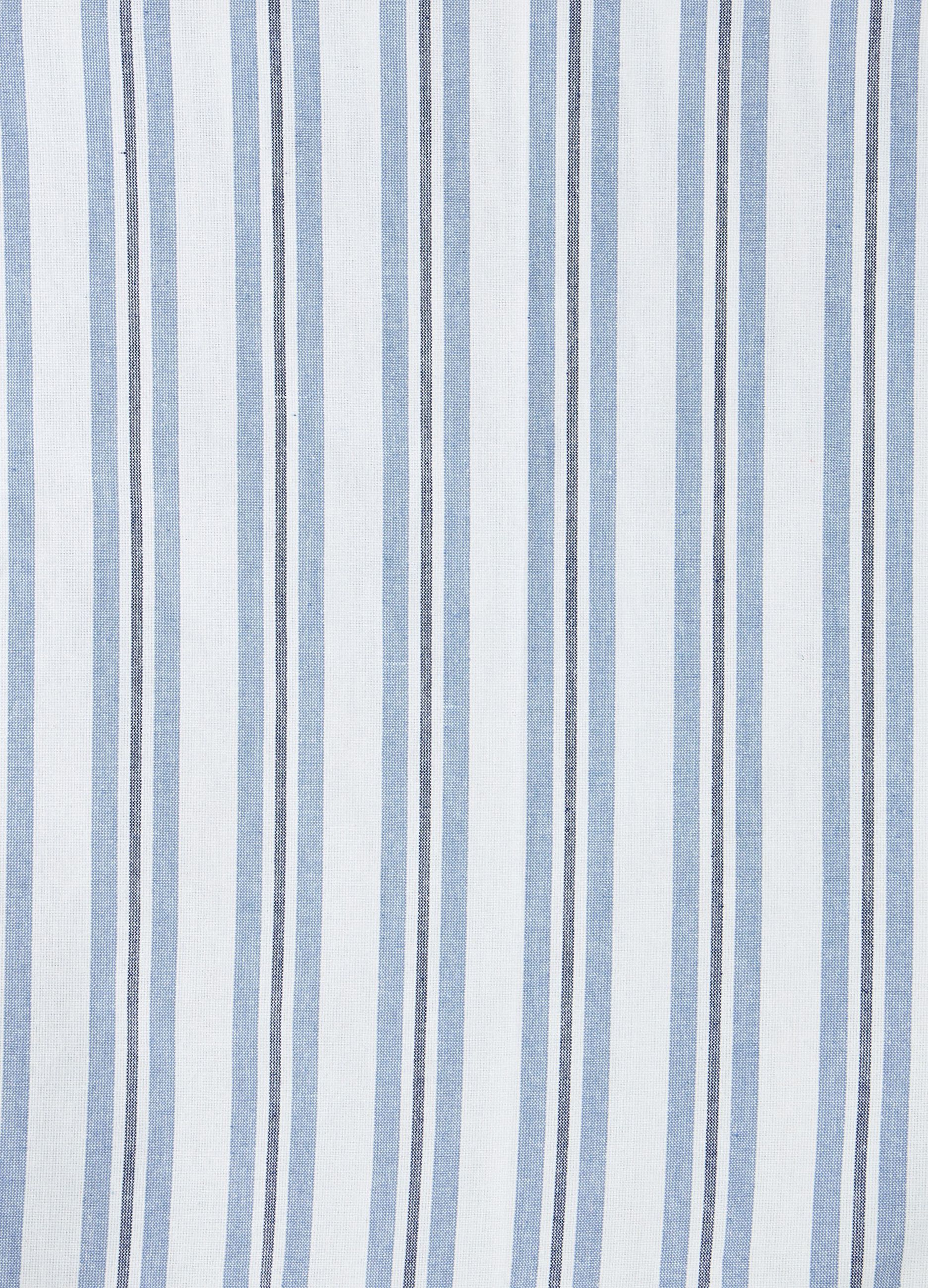 8-Seater striped tablecloth in cotton