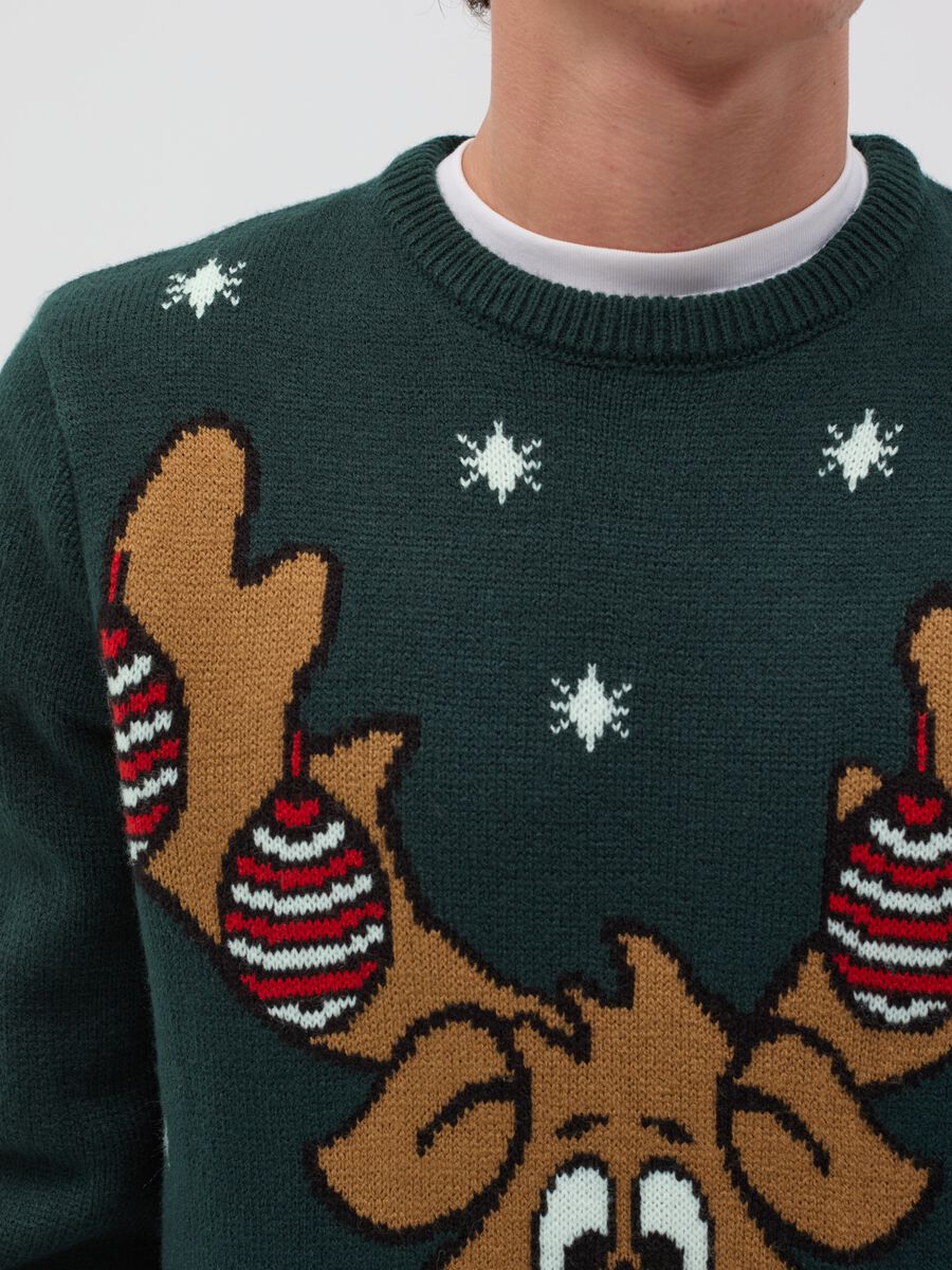 Christmas Jumper with Rudolph the reindeer_2