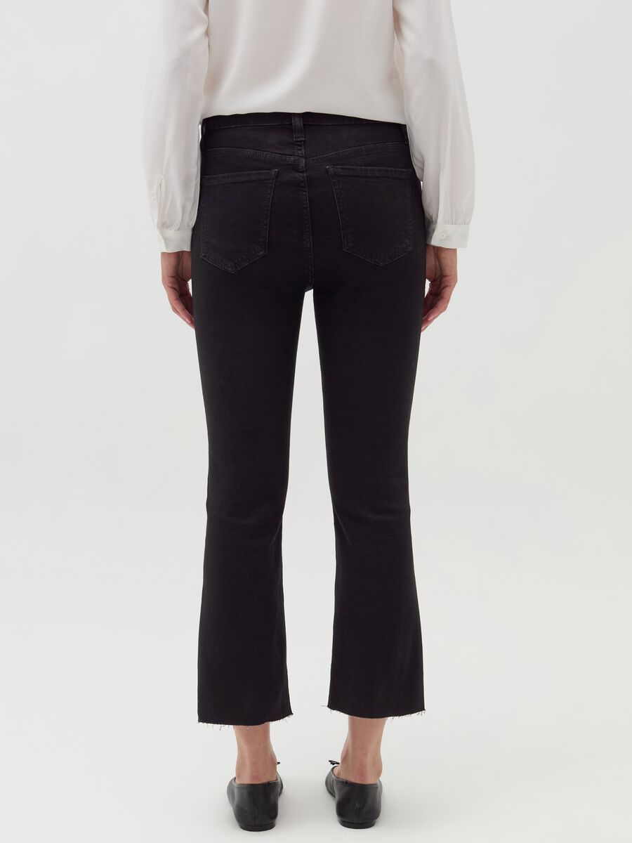 Flare-fit crop jeans with raw edging_2