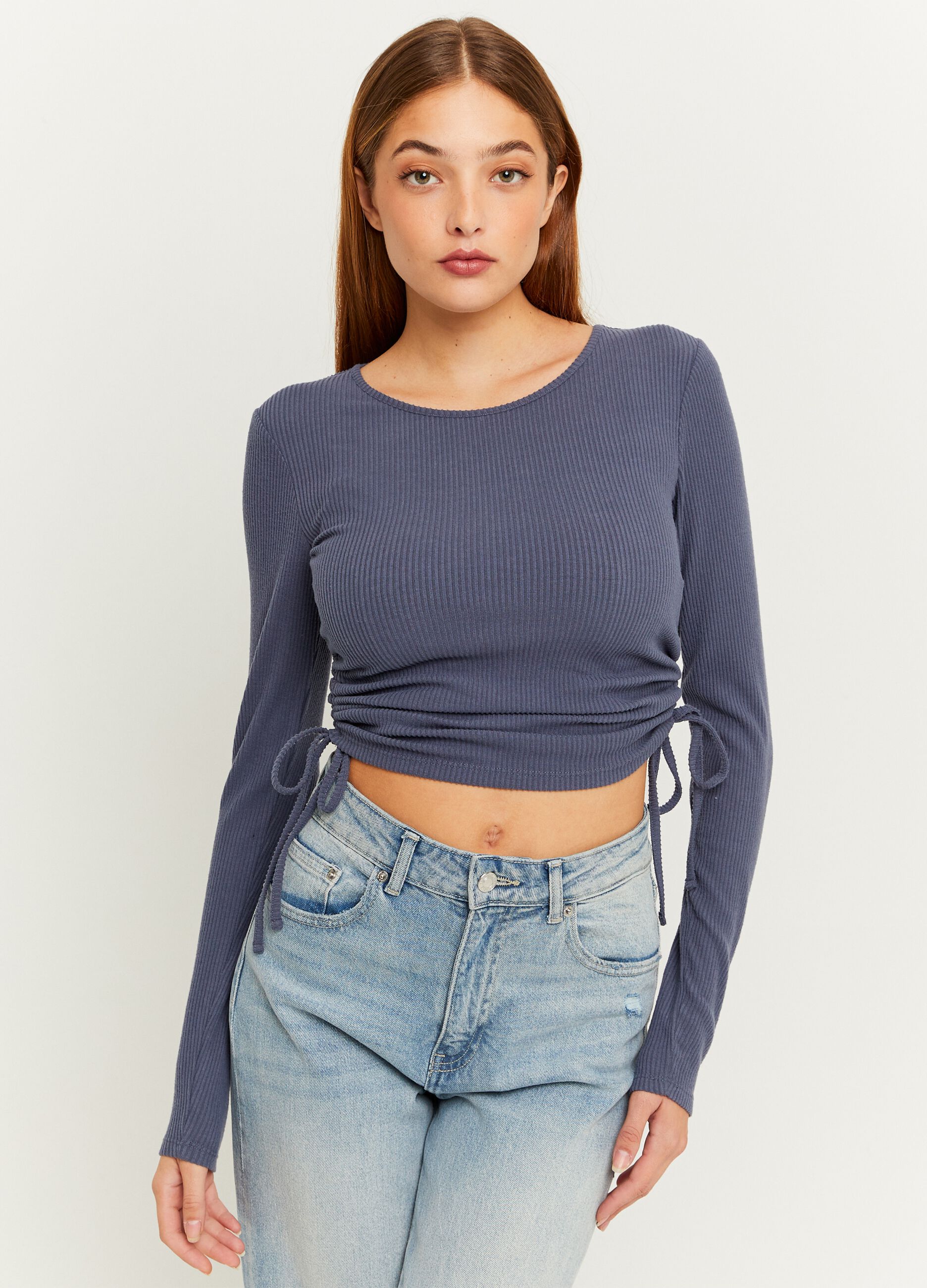 Ovs T-shirt crop a costine con laccetti