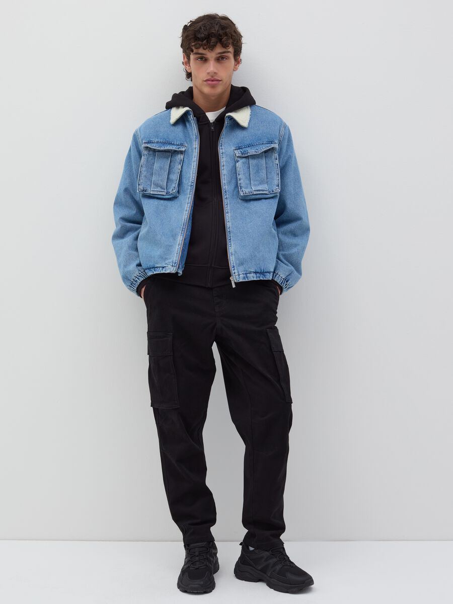 Short jacket in denim with sherpa collar_0