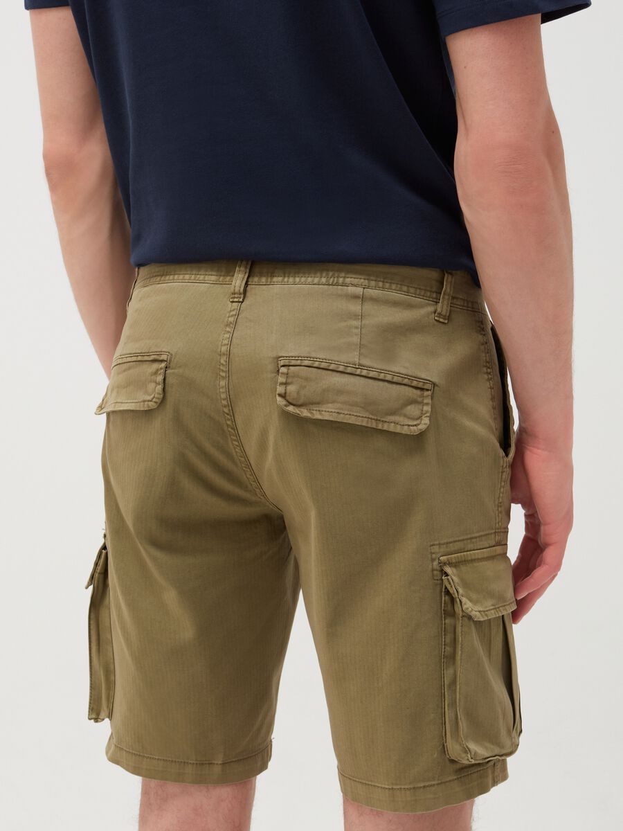 Stretch cotton cargo Bermuda shorts_2