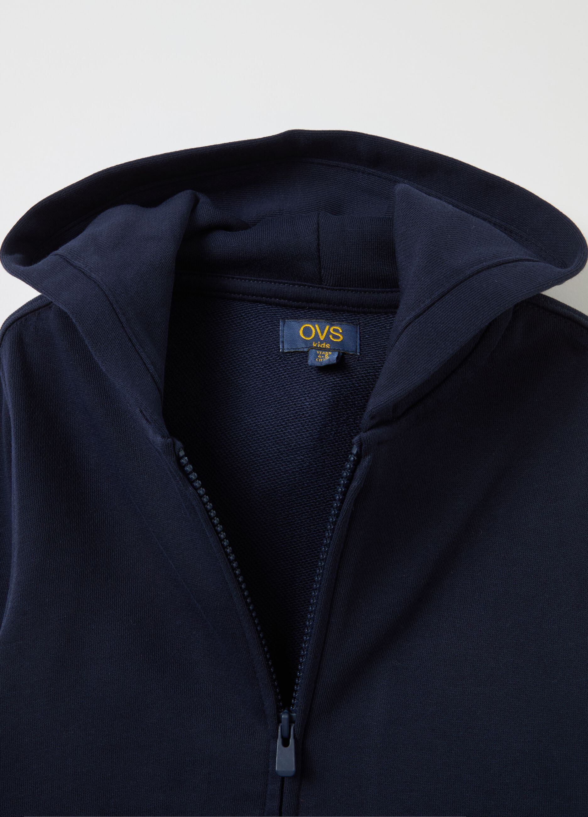 Essential organic cotton full-zip sweatshirt with hood