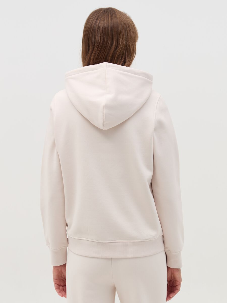 Essential sweatshirt with hood_2