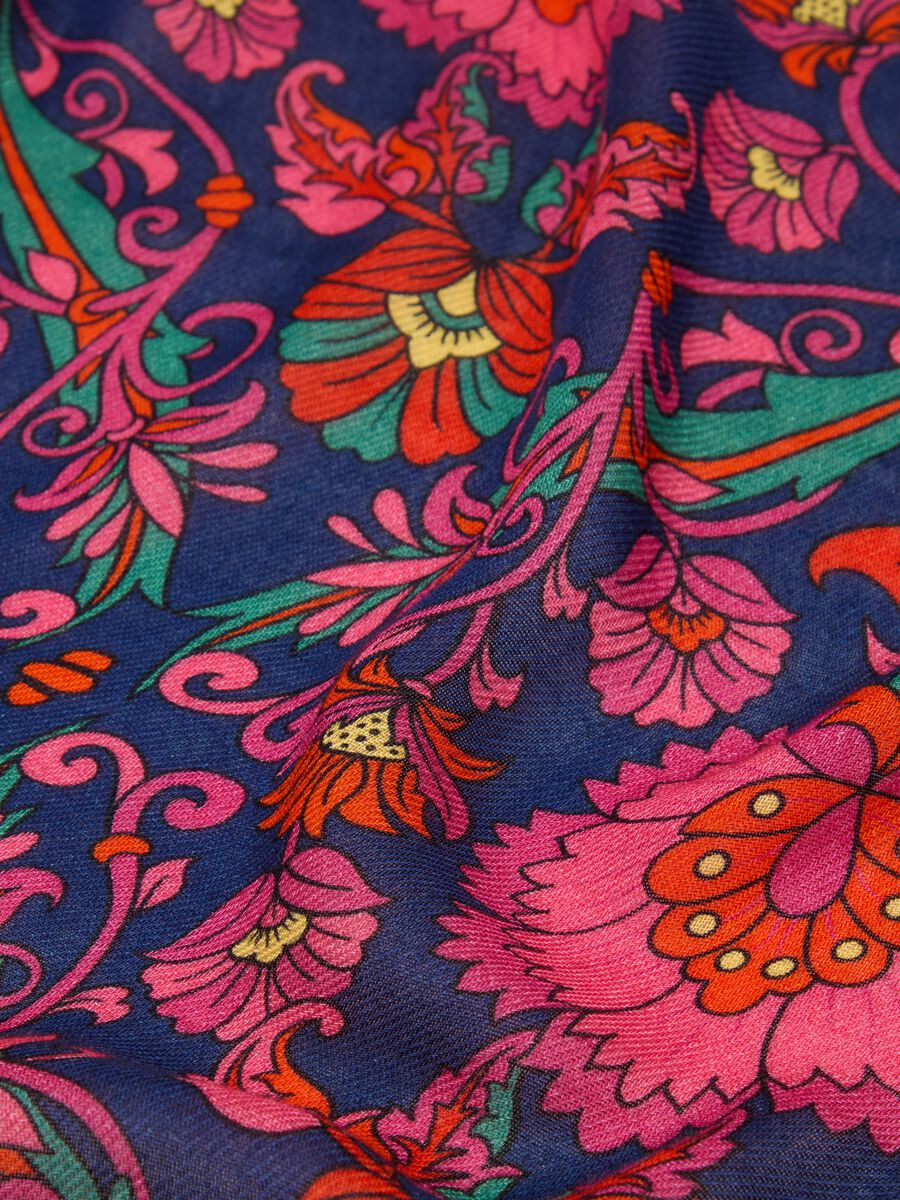 Floral viscose pashmina_2