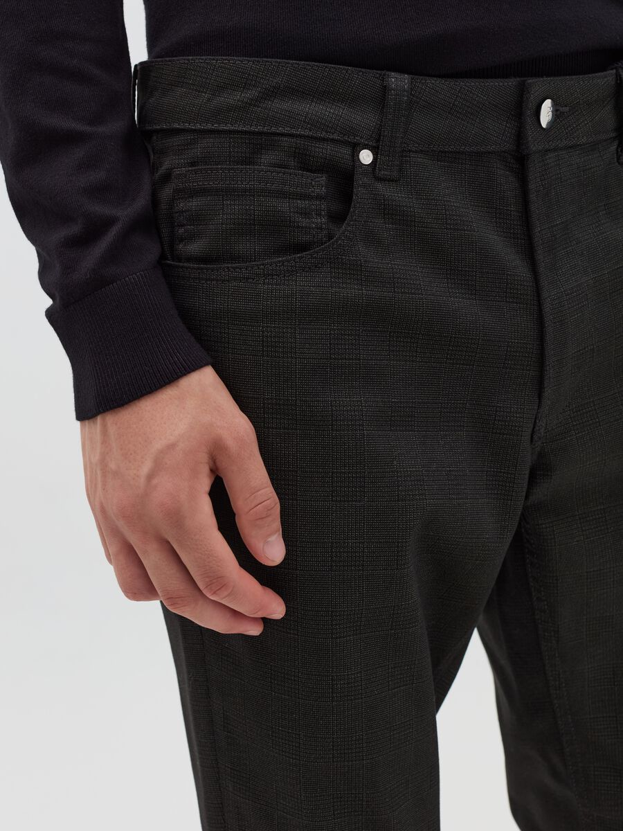 Five-pocket trousers in Prince of Wales fabric_2