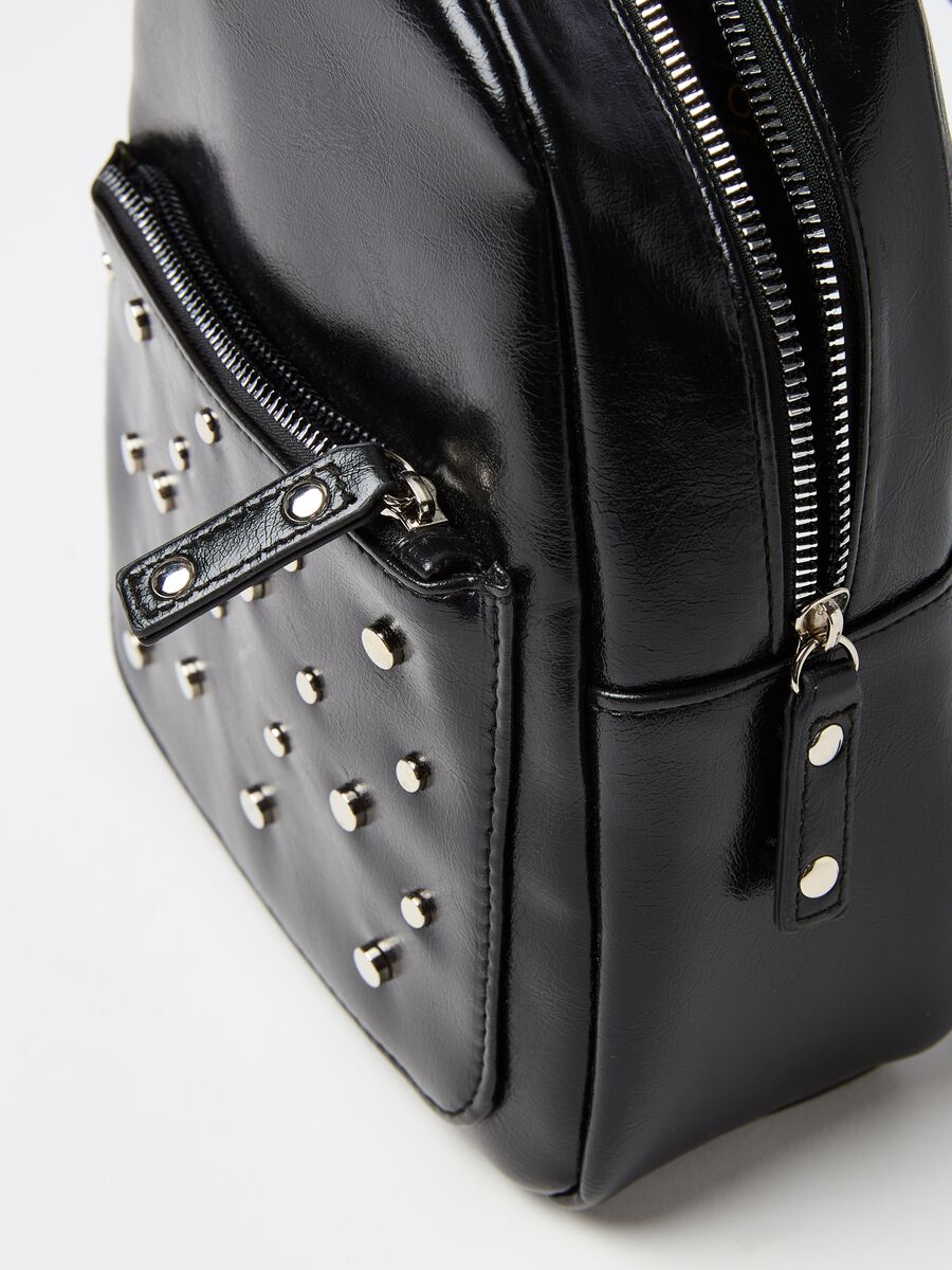 Backpack with studs_2