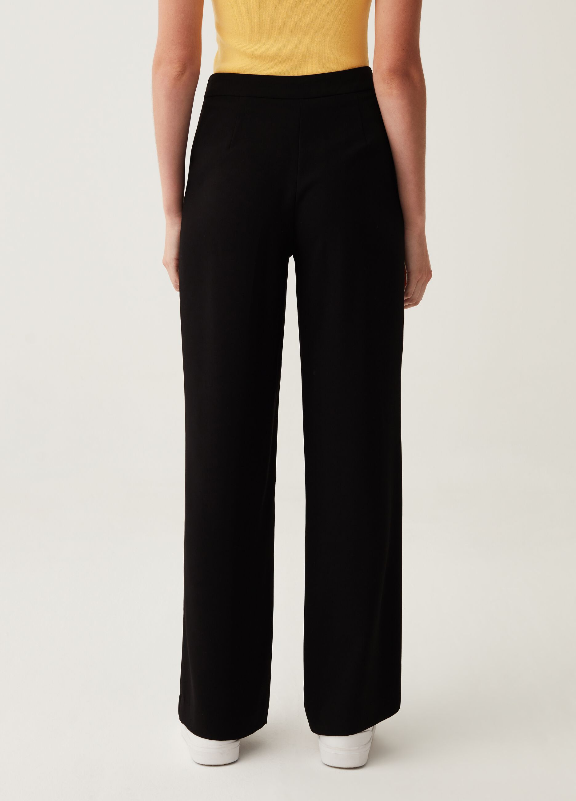 Flare-fit cropped trousers