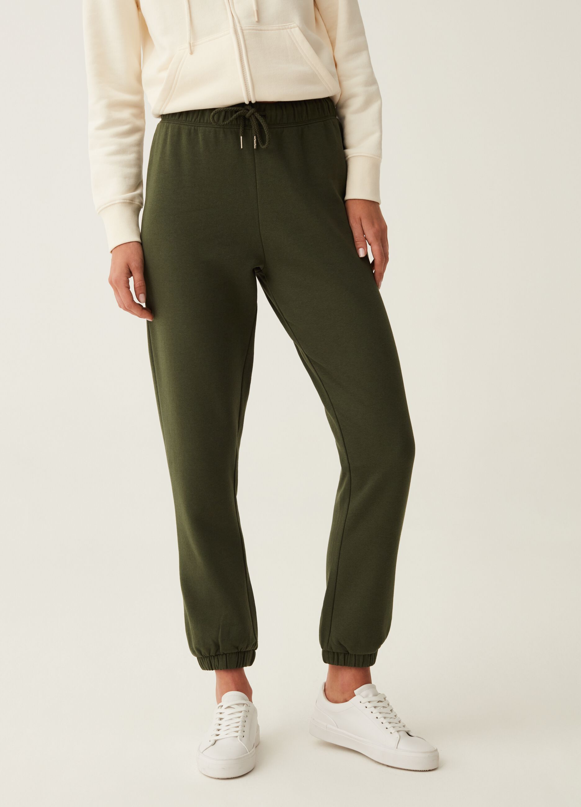 Fleece joggers with drawstring