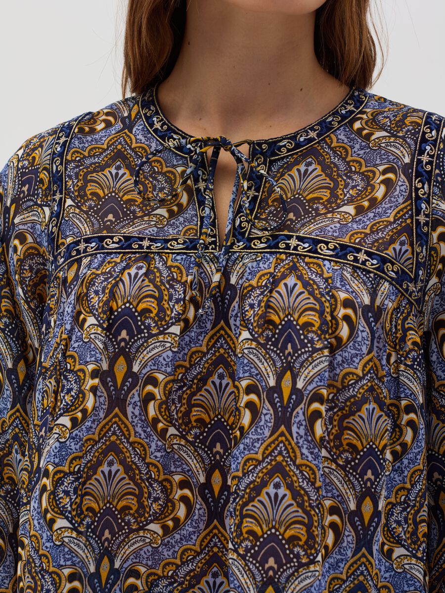 Blusa in fantasia paisley_2