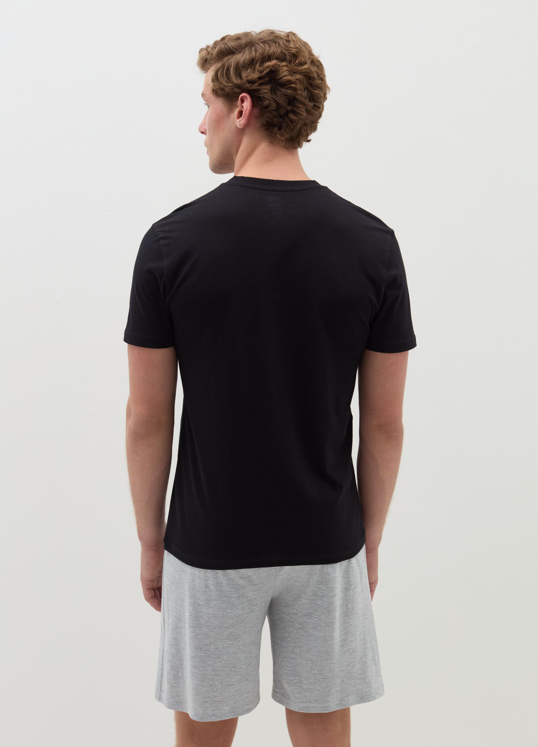 Three-pack undershirts with V neck