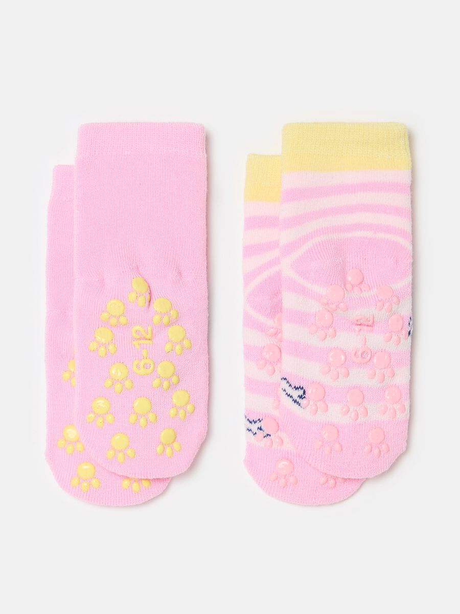 Two-pair pack slipper socks with puppies design_1