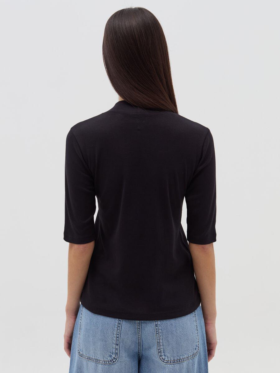 T-shirt with mock neck and elbow-length sleeves_2