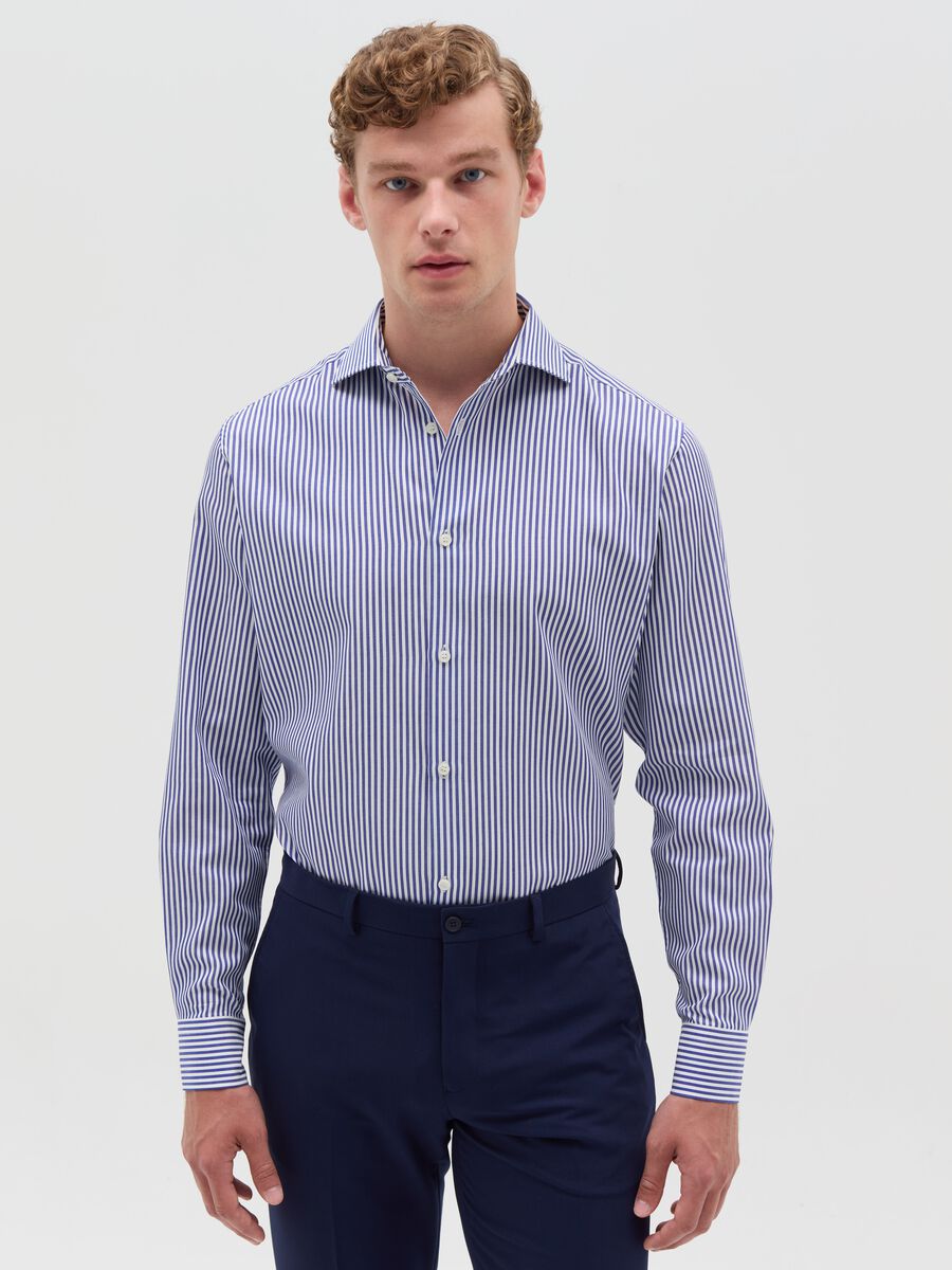 Regular-fit easy-iron striped shirt_0