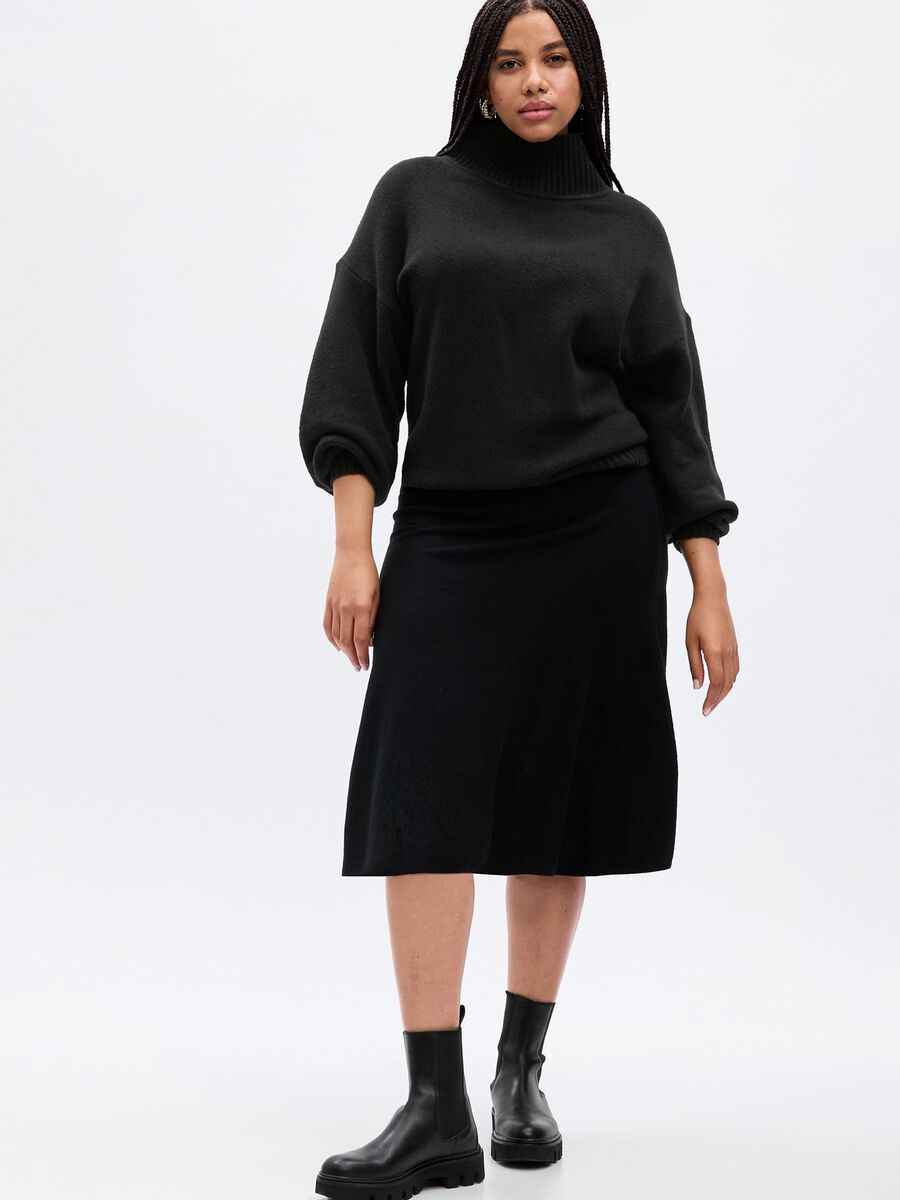 Oversized pullover with mock neck_3