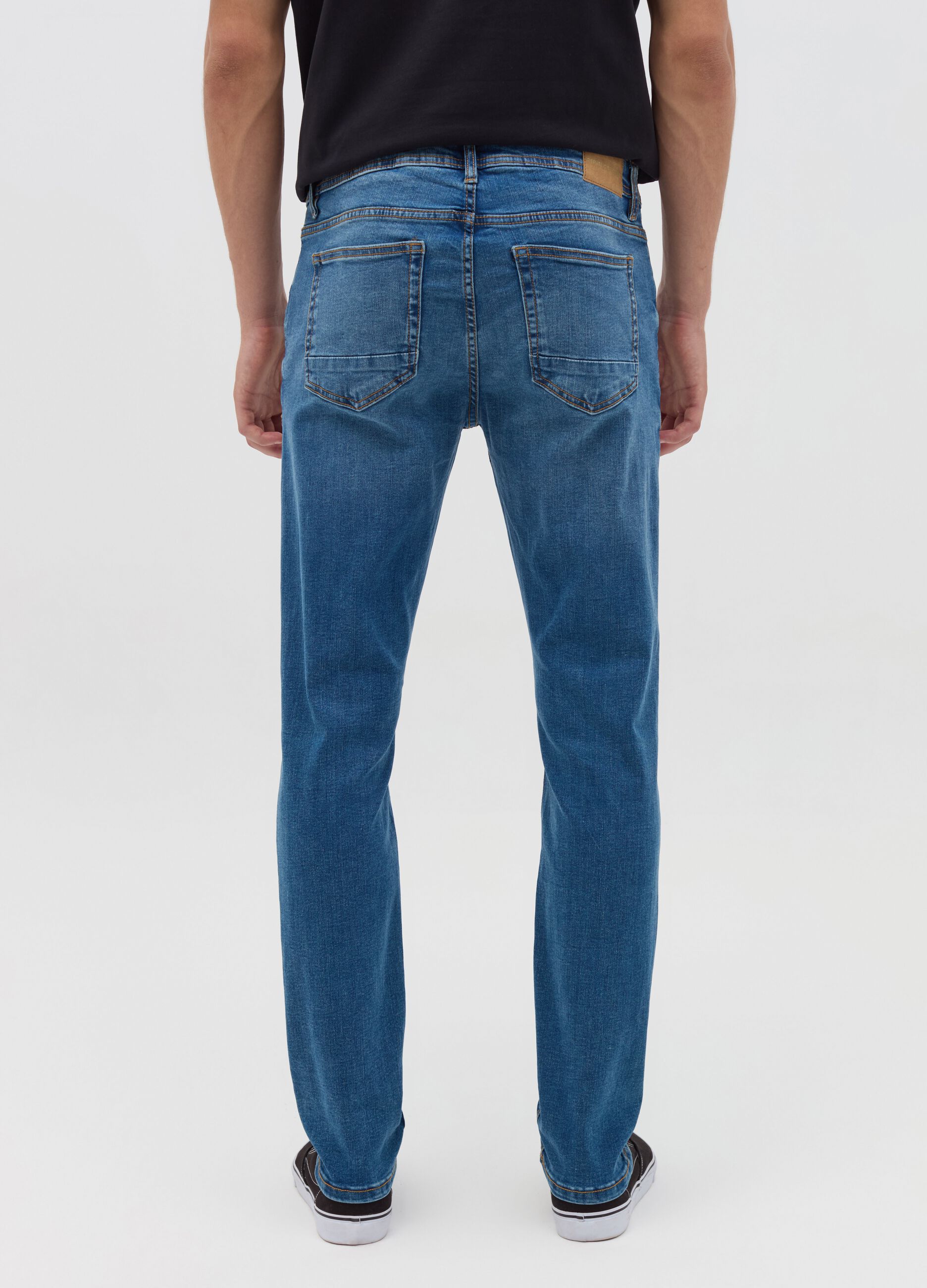 Skinny-fit jeans with fading