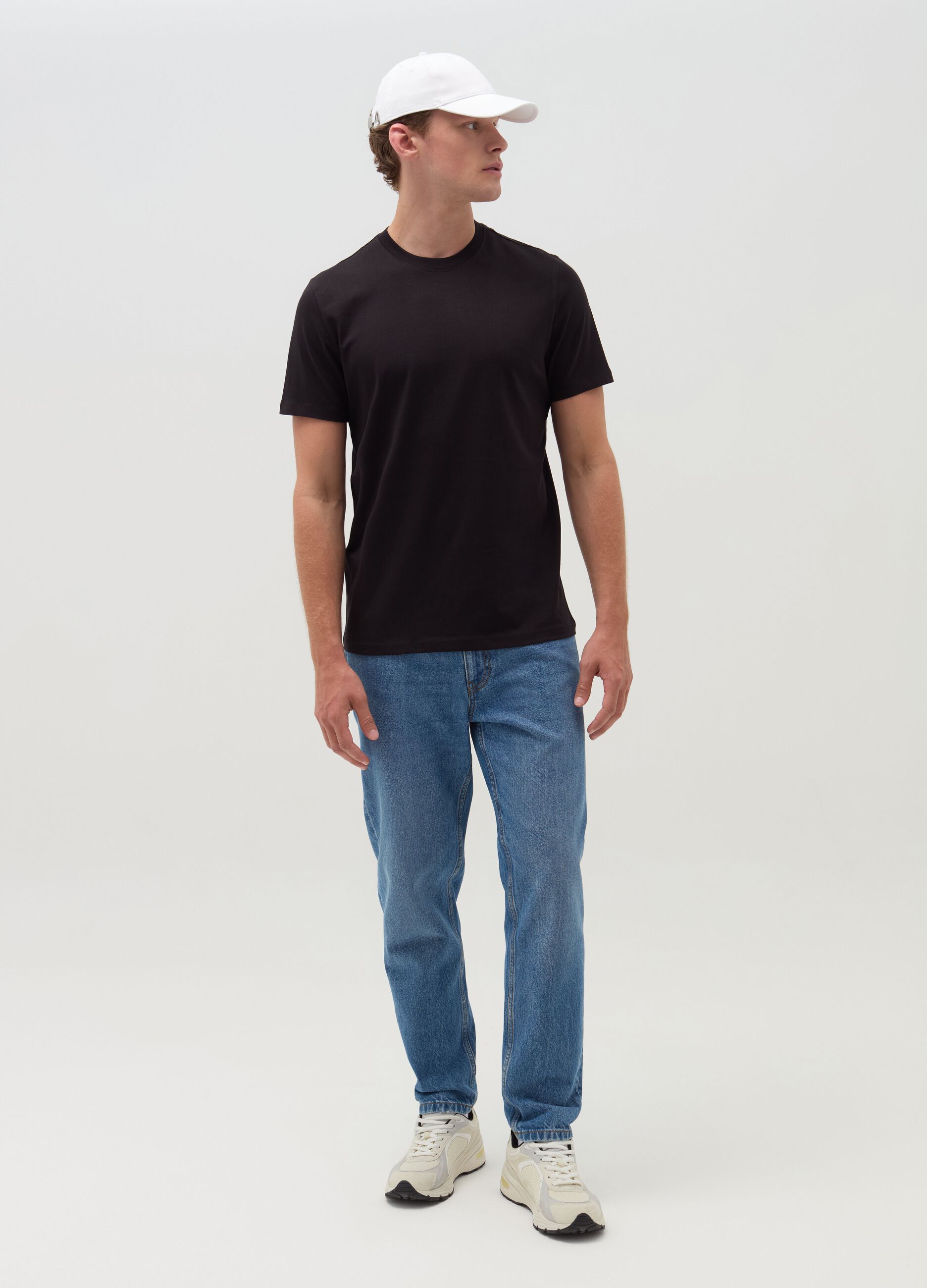 Cotton T-shirt with round neck