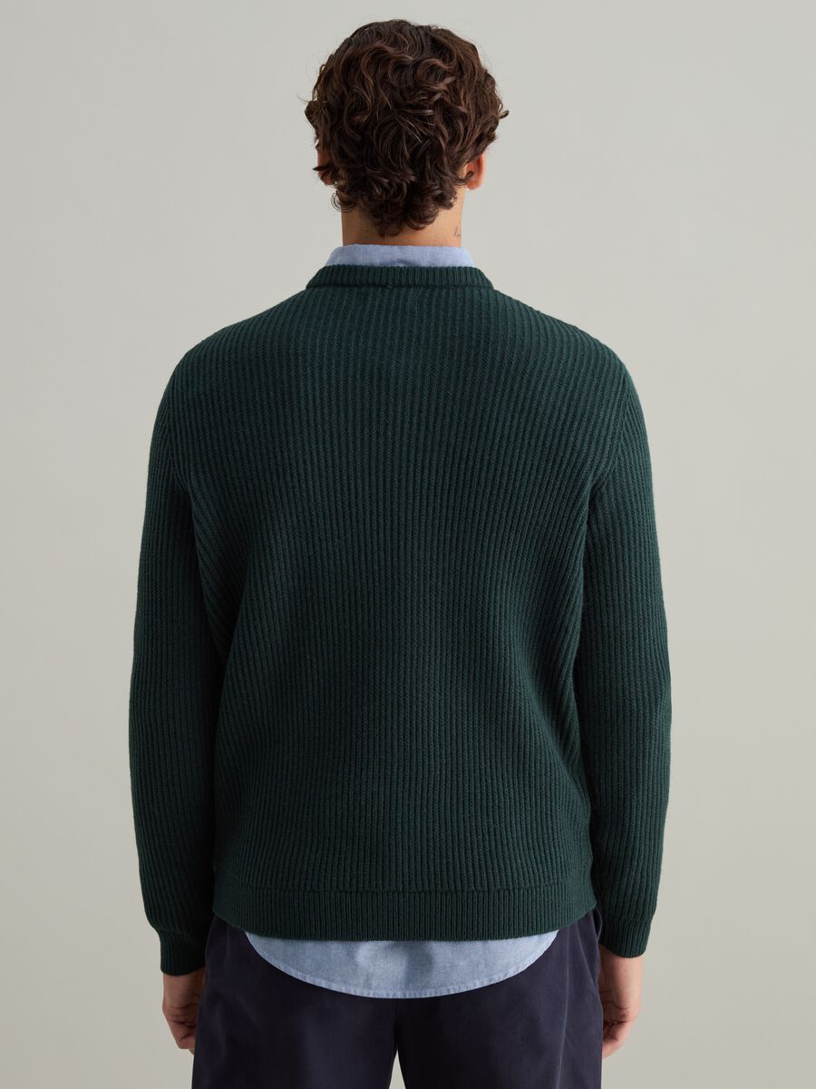 Pullover with cable-knit design_3