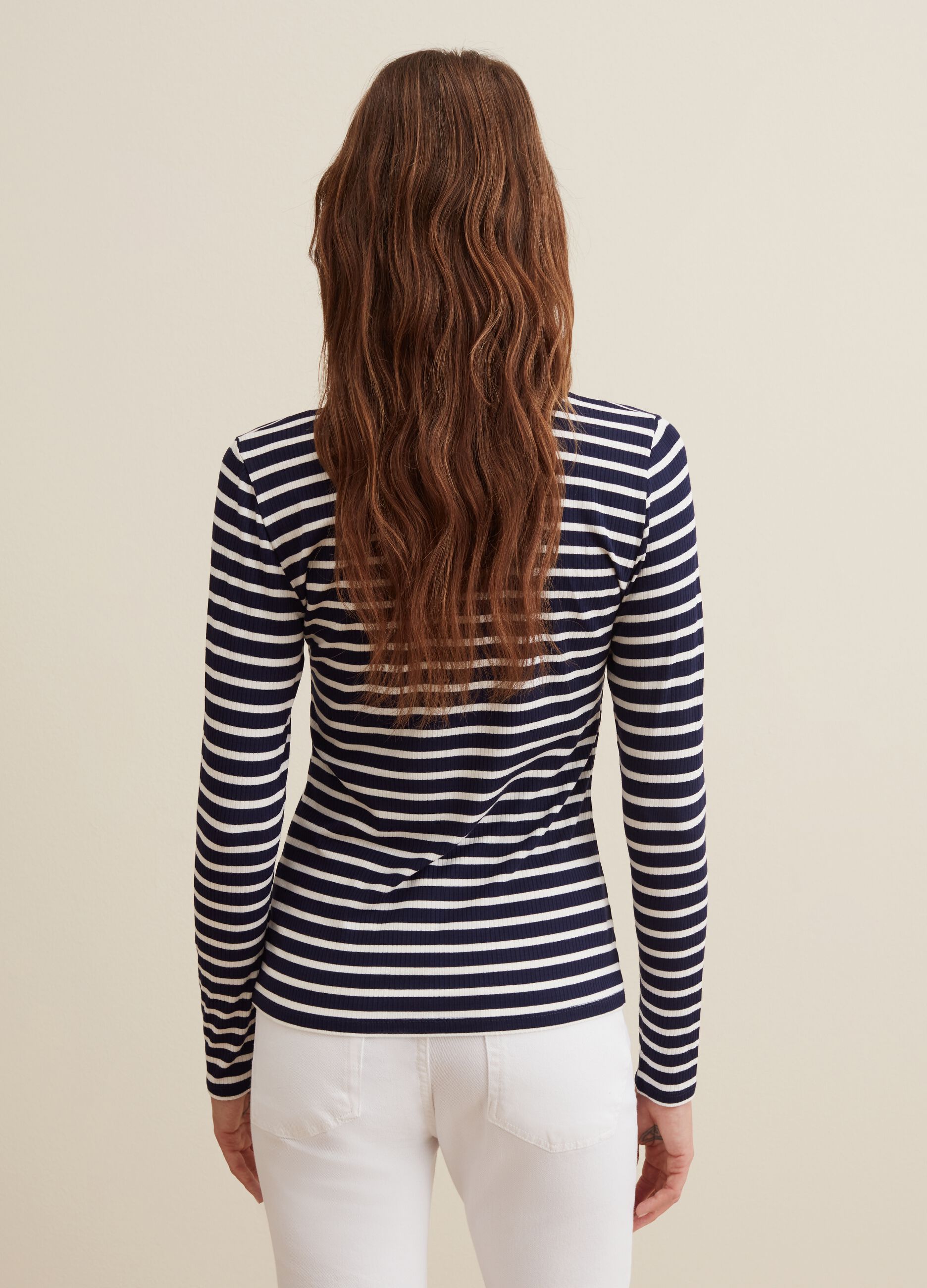 Long-sleeved striped T-shirt