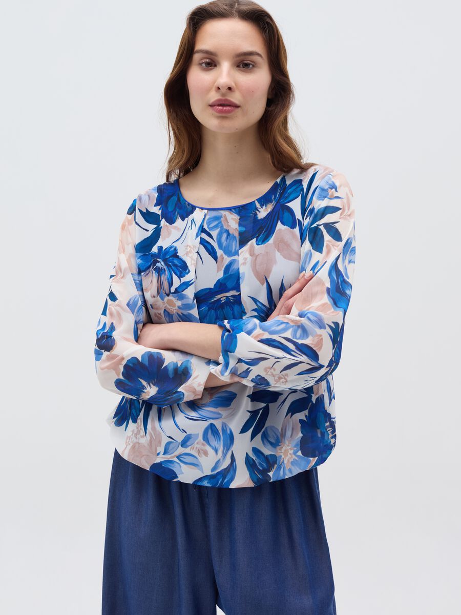 Blouse with floral pattern_1