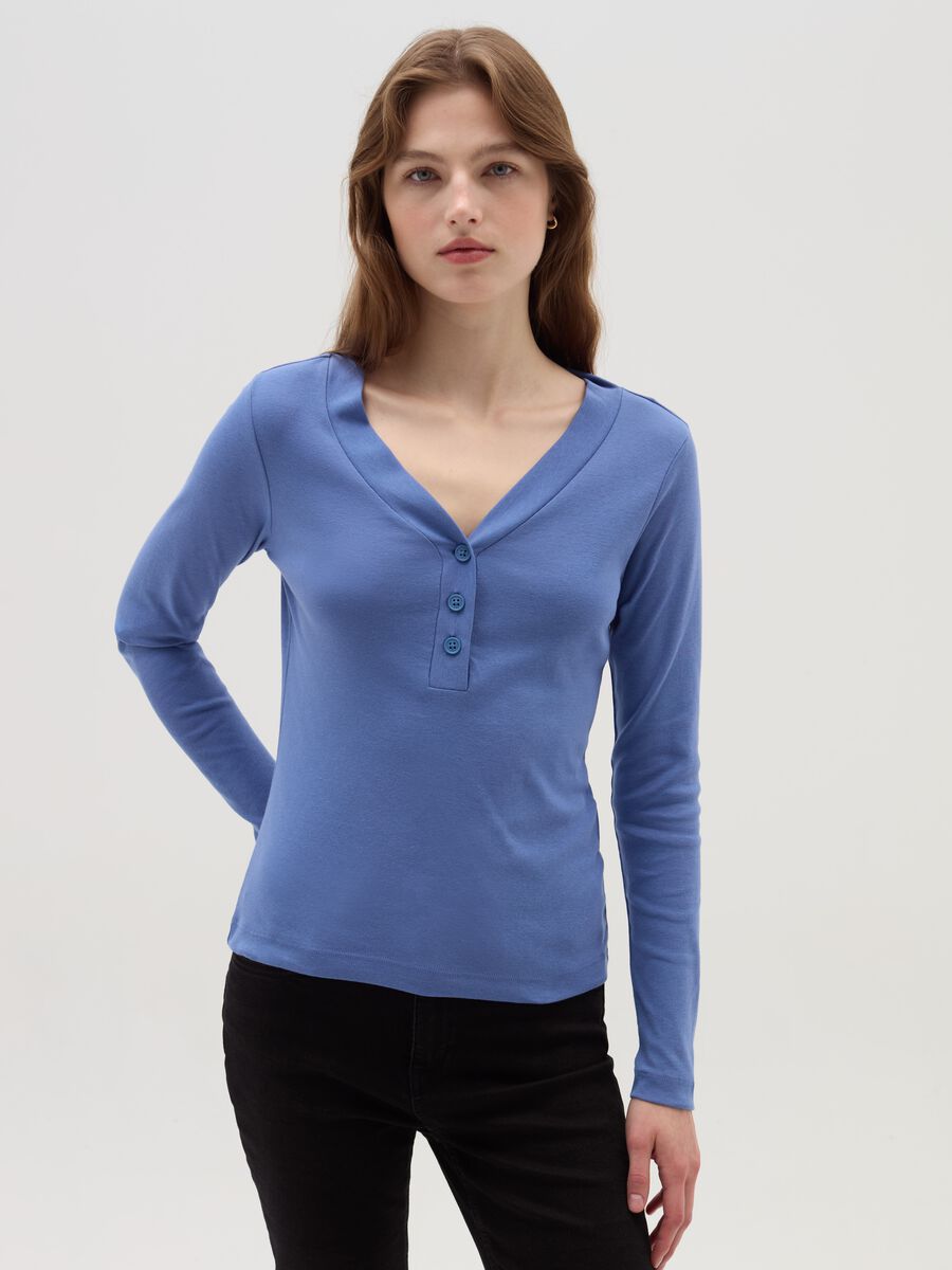 Long-sleeved T-shirt with granddad neckline_1